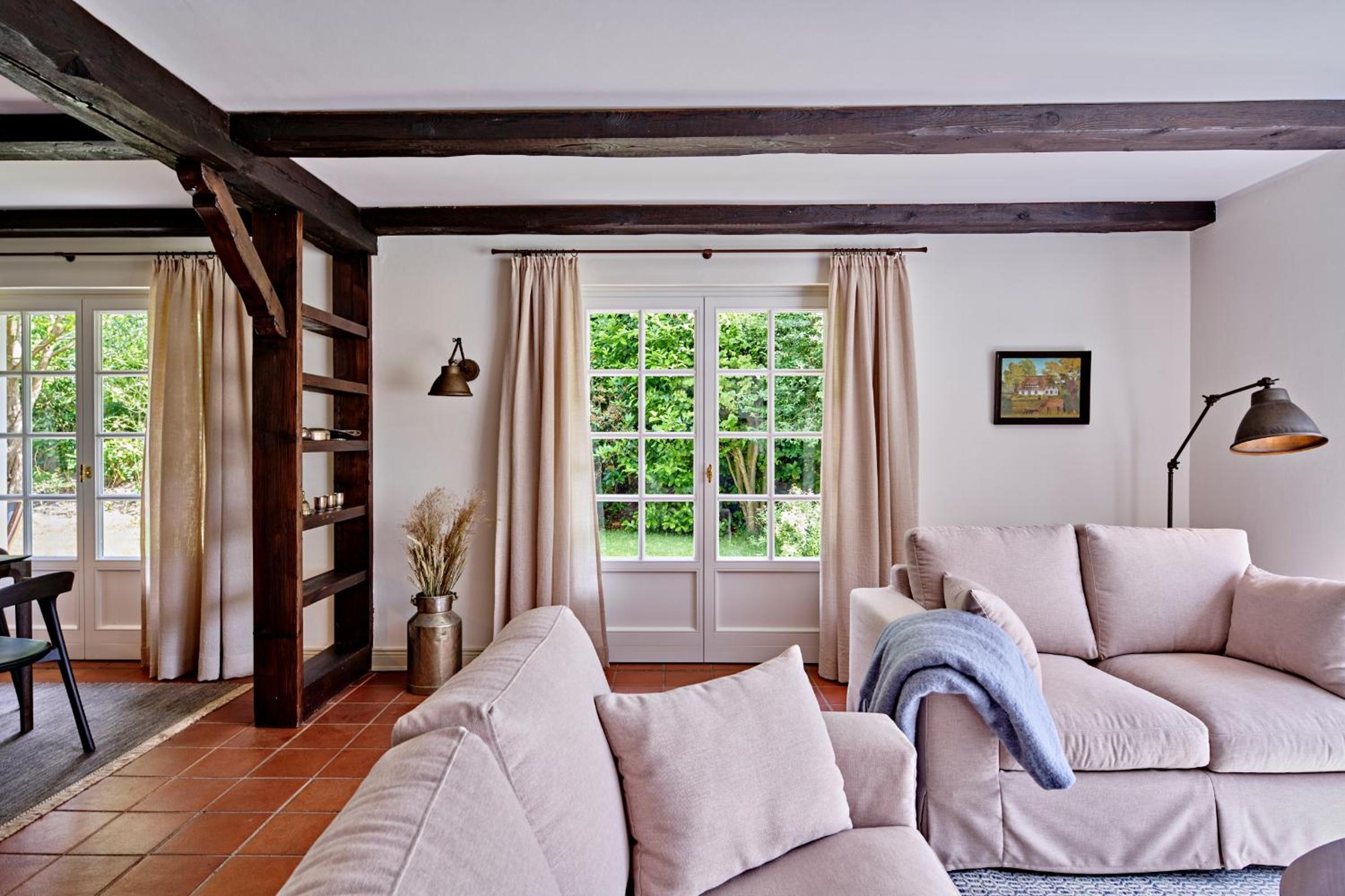 Reetdach-Villa mit Blick in die Natur - 160m² Entspannung pur