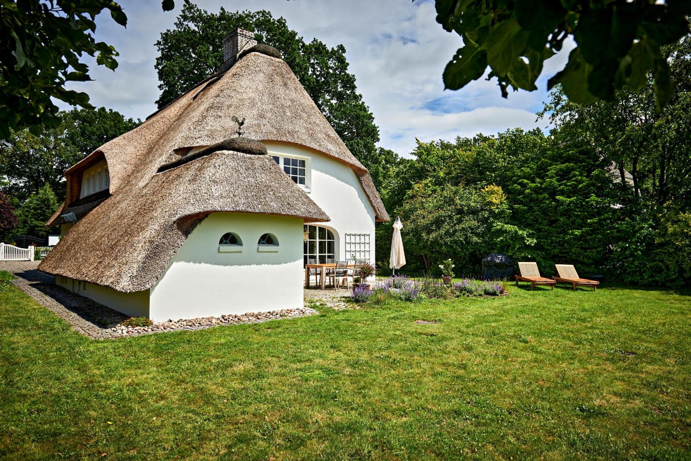 Reetdach-Villa mit Blick in die Natur - 160m² Entspannung pur