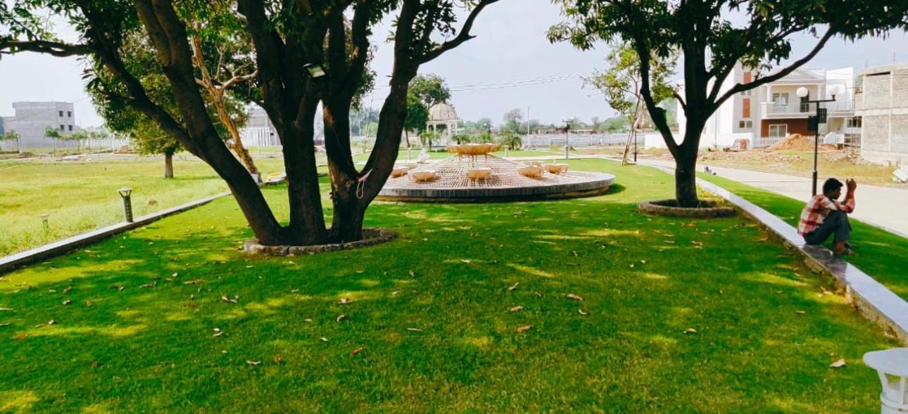 Shobhna Residency Luxurious 2BHK Fully AC Furnished Villa 5 min away from Bhopal International Airport
