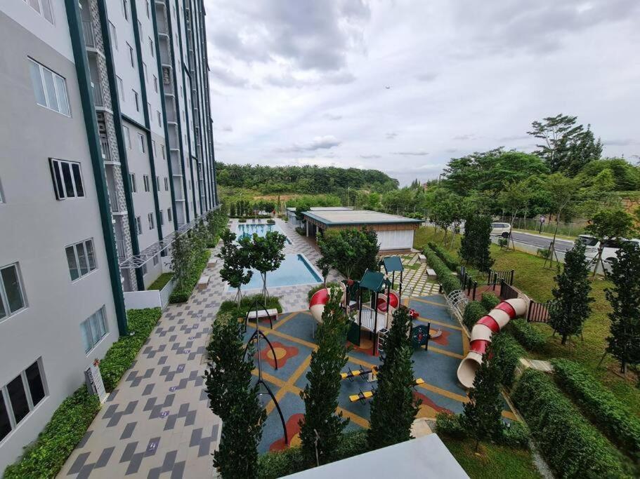 Tangerine Suite to KLIA within 12Min photo 5