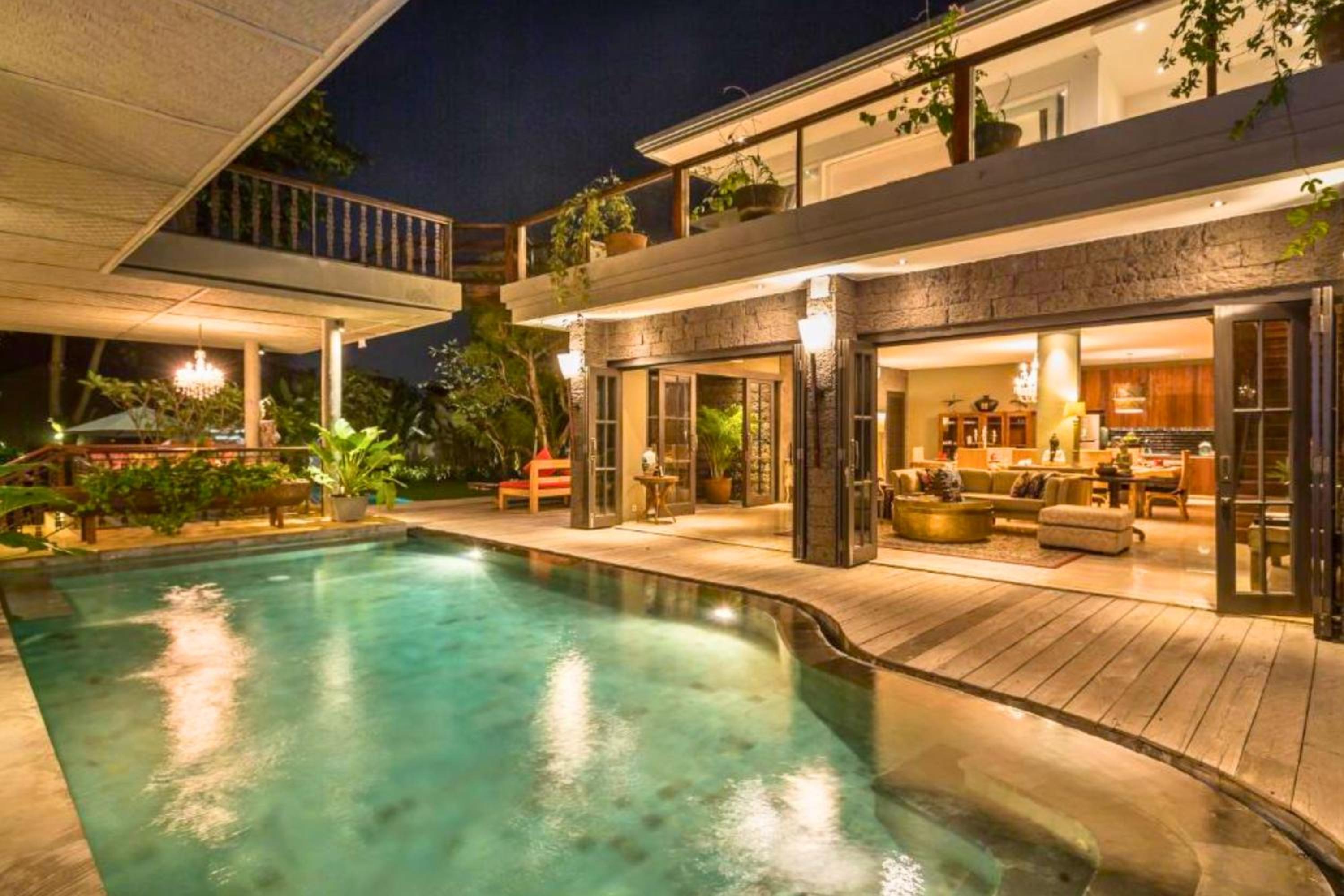 Janardana 4 BR Private Pool Villa ZN157 — recepcion & lobby