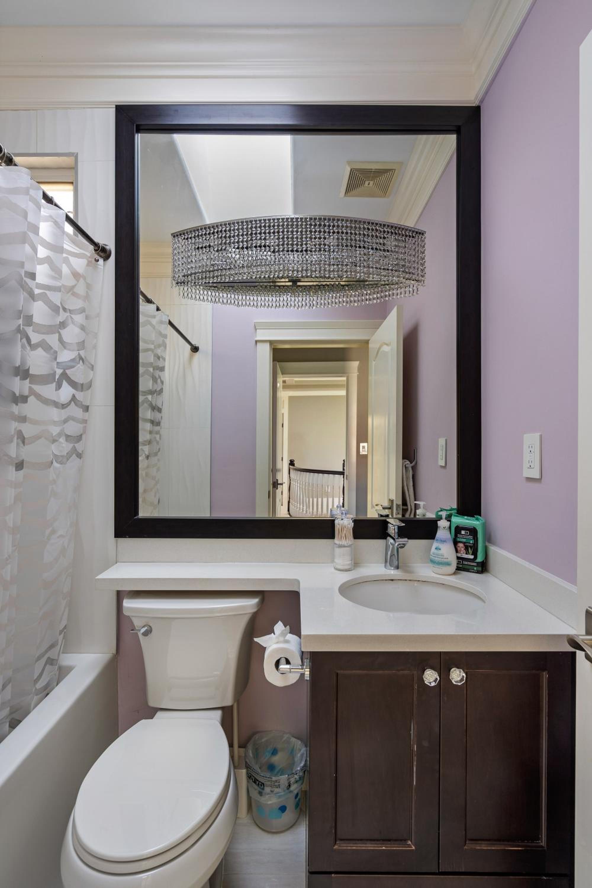 Luxurious Multi-Family Home in Vancouver West, 10 Mins Downtown