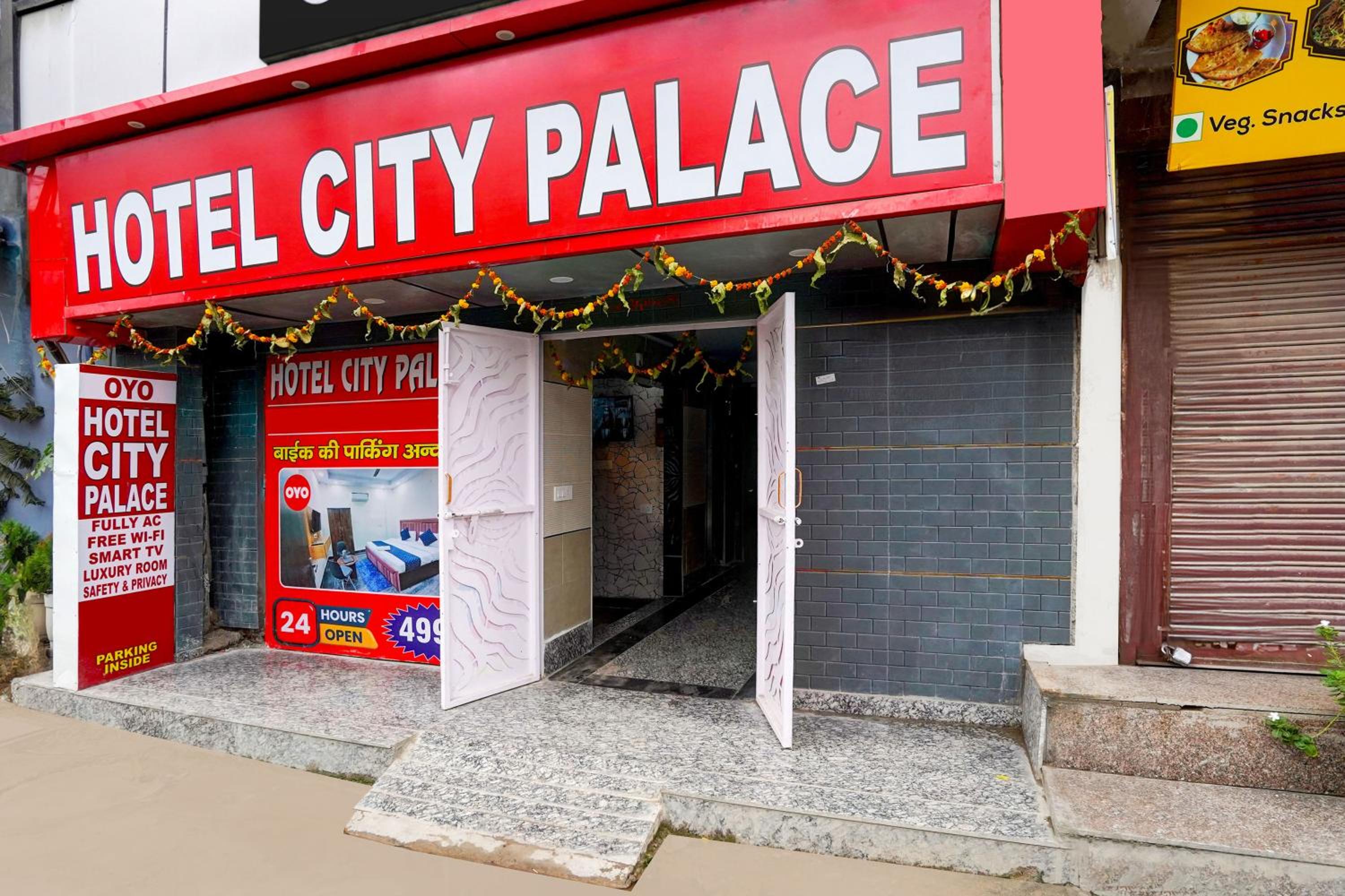 Hotel O City Palace