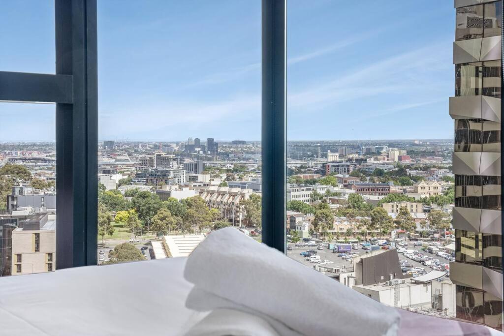 Everly-Luxurious sky homes-2B1B