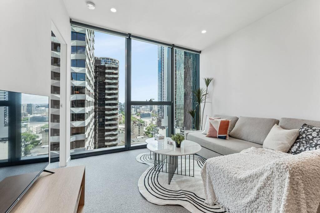 Everly-Luxurious sky homes-2B1B