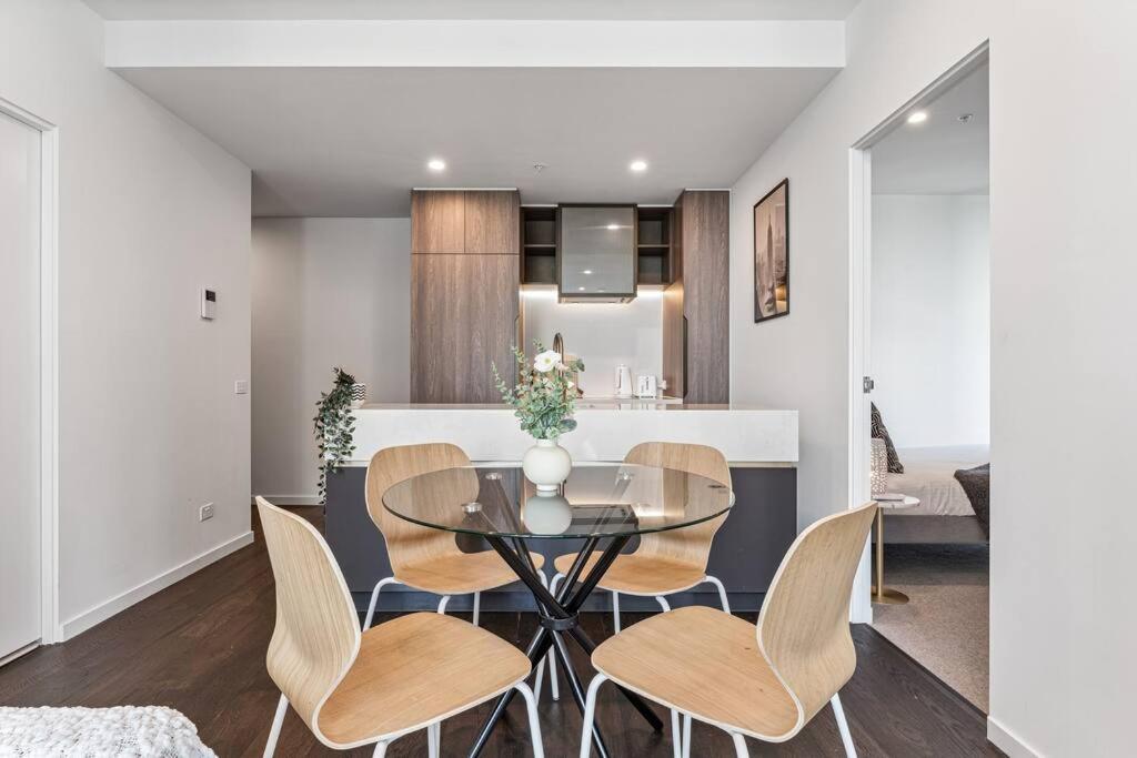 Everly-Luxurious sky homes-2B1B