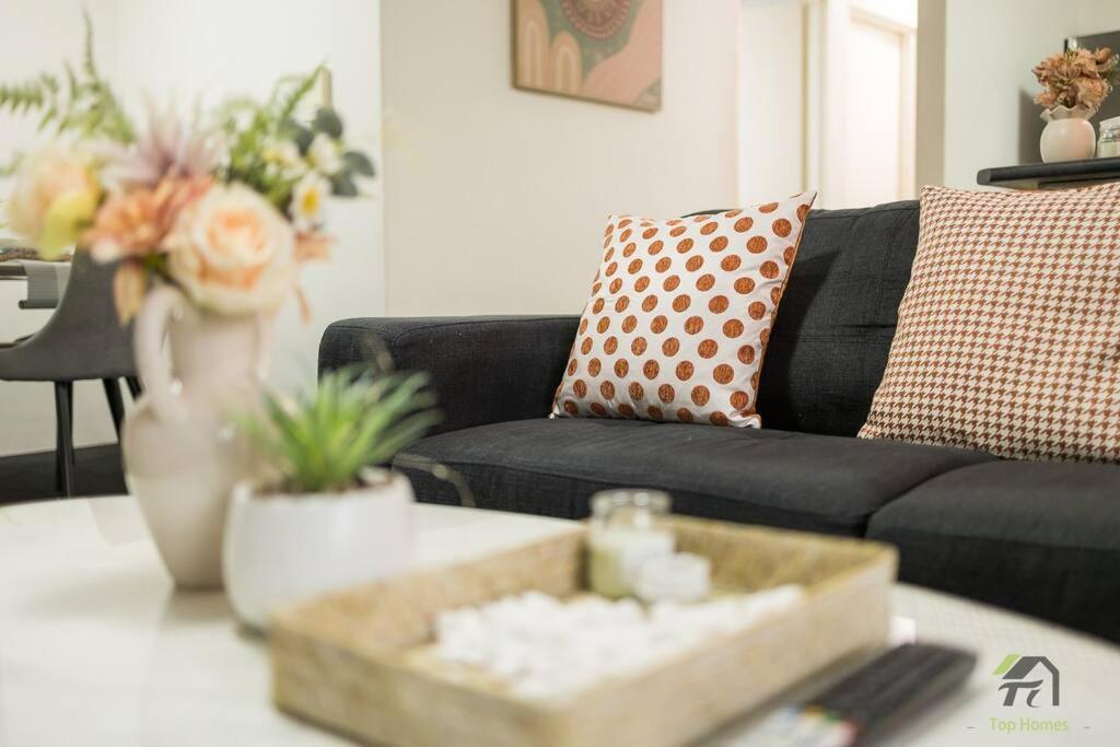 Entire 2bed room unit in Chippendale