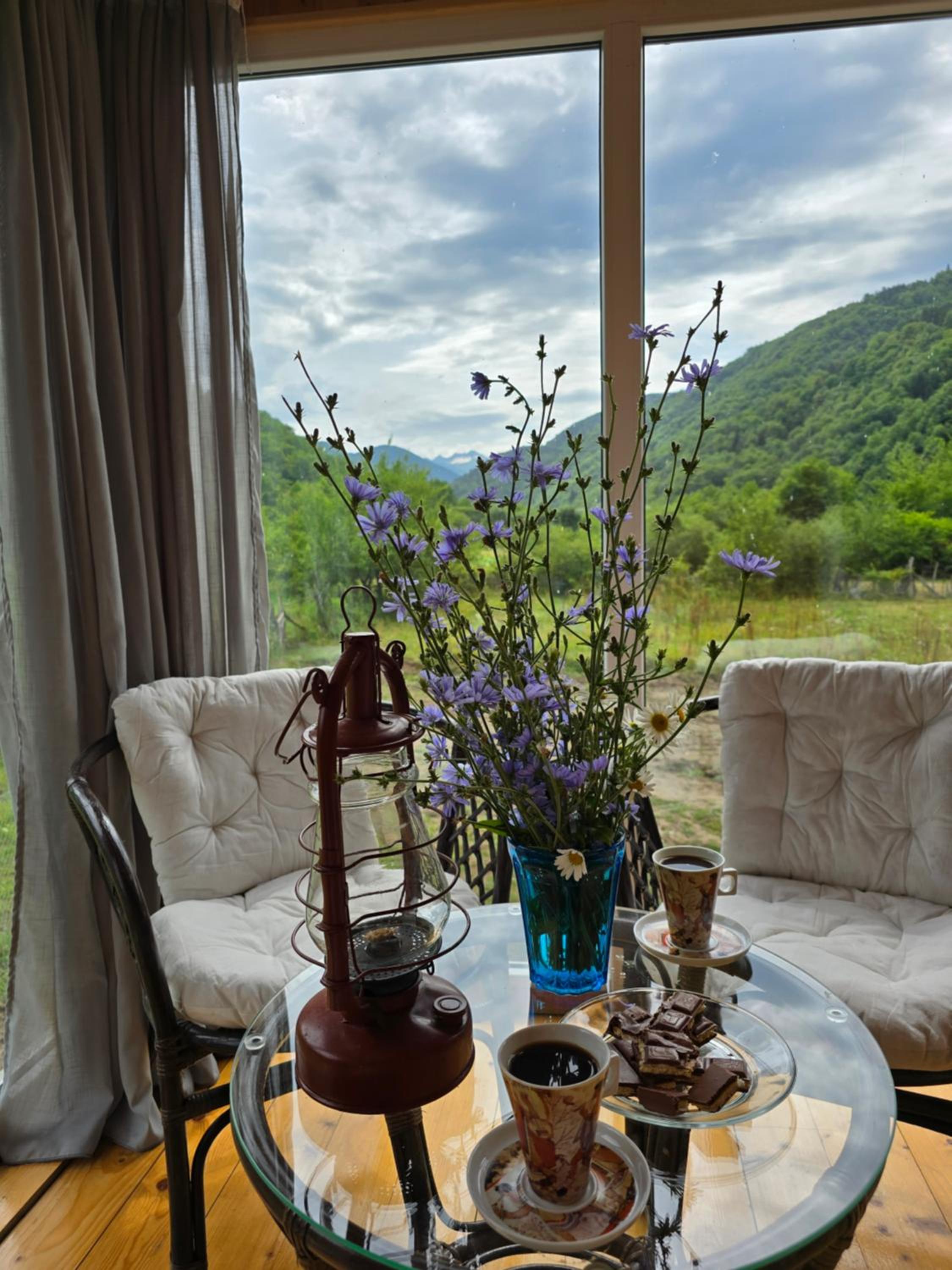 Dariani Cottage