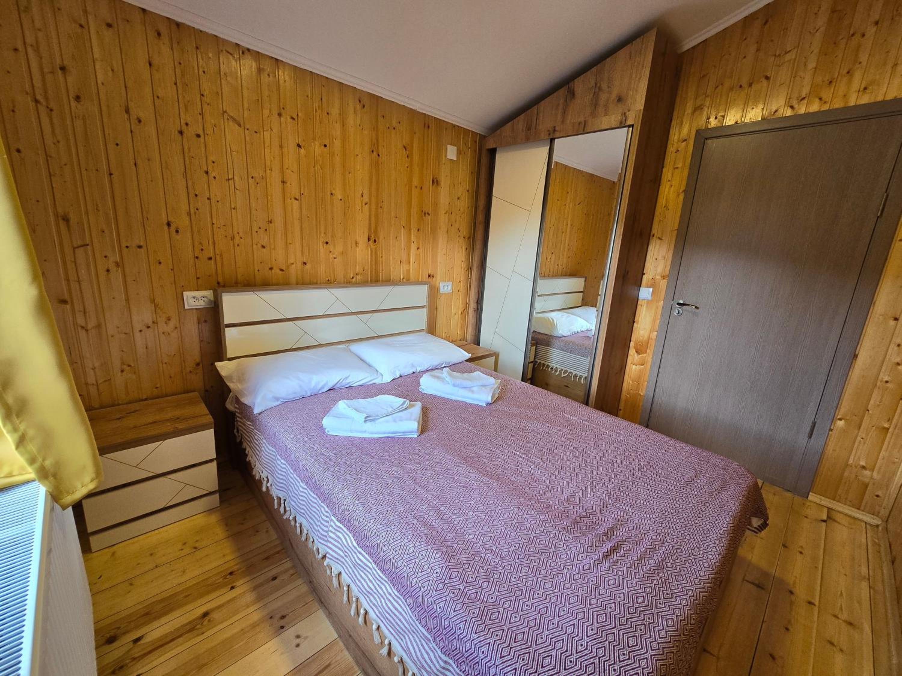 Dariani Cottage