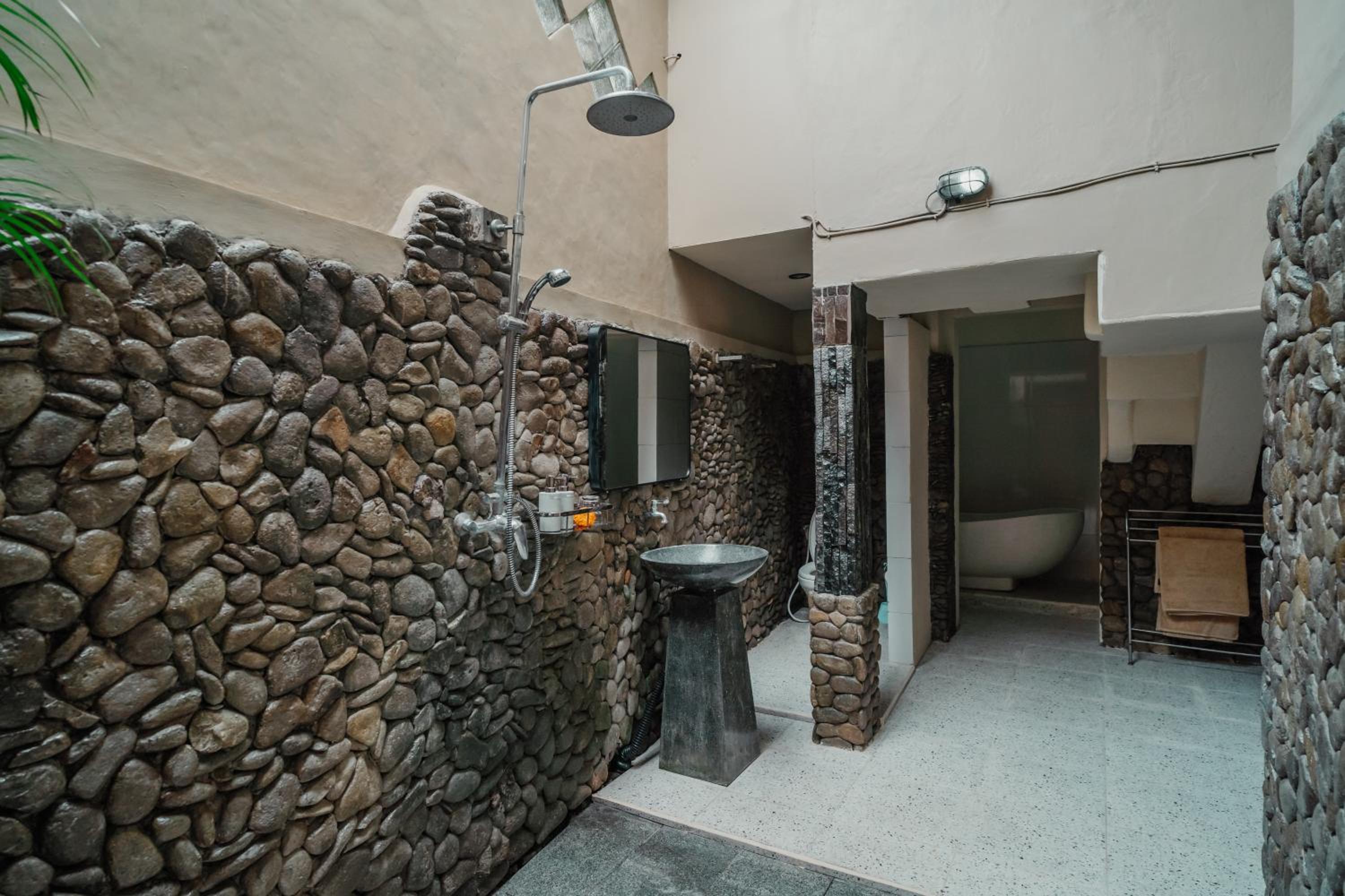 Grand Ashanti Villa
