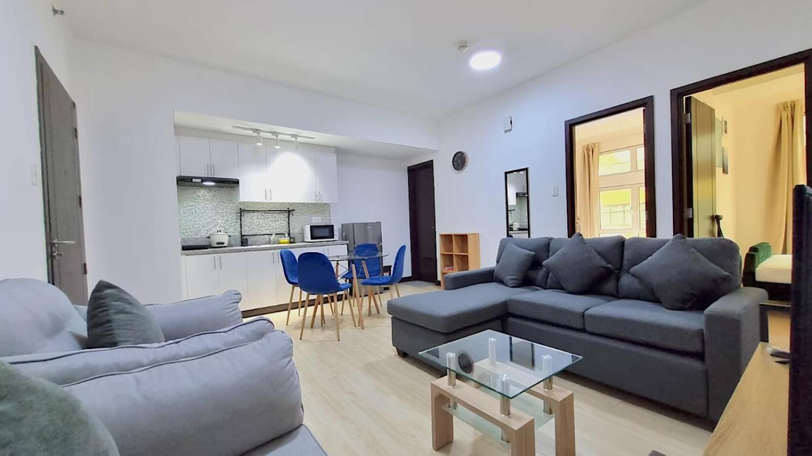 Cozy 2BR 2Bath San Lorenzo Place Netflix 4KM NAIA view 2