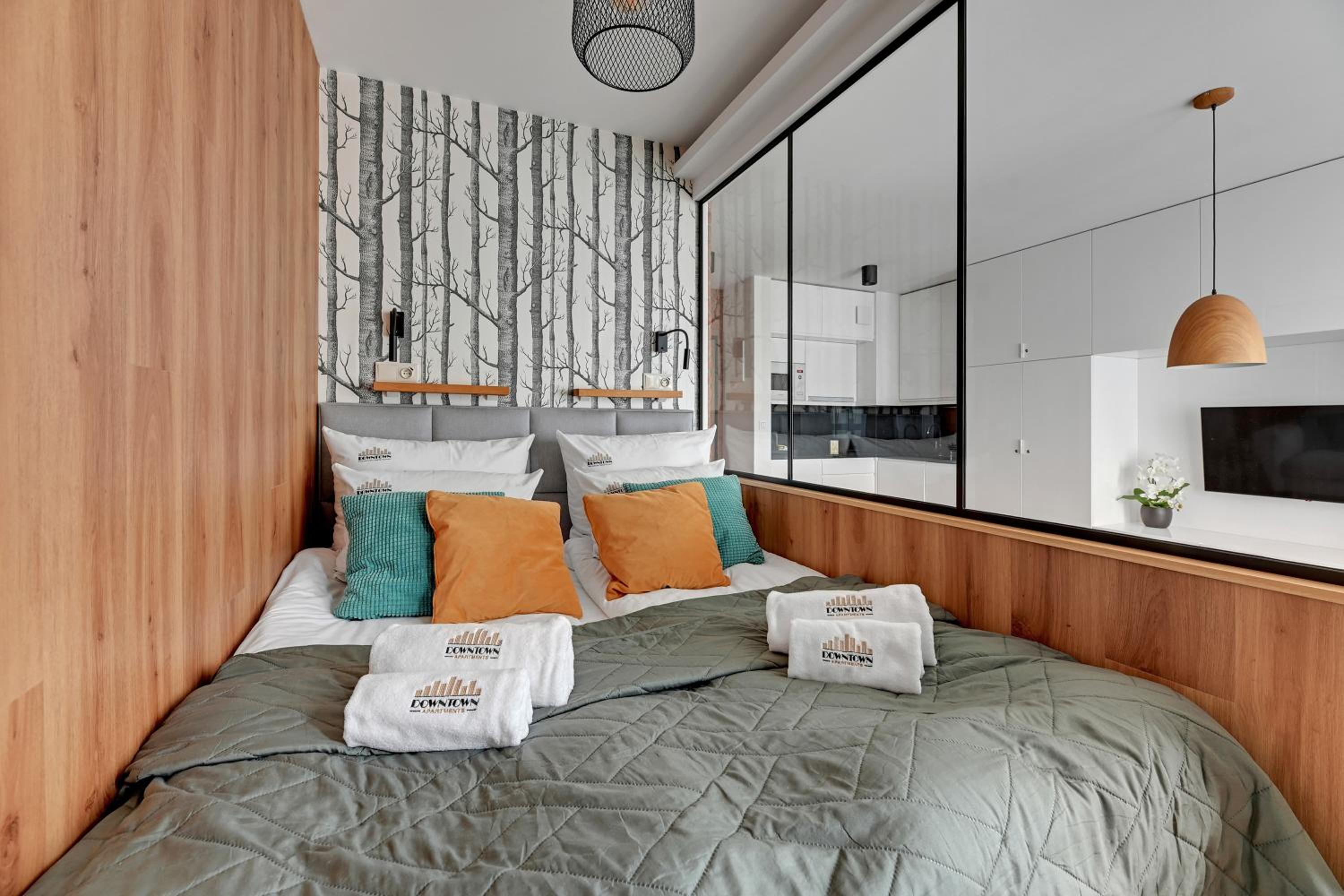 Angielska Grobla - City Center, Marina & Parking by Downtown Apartments