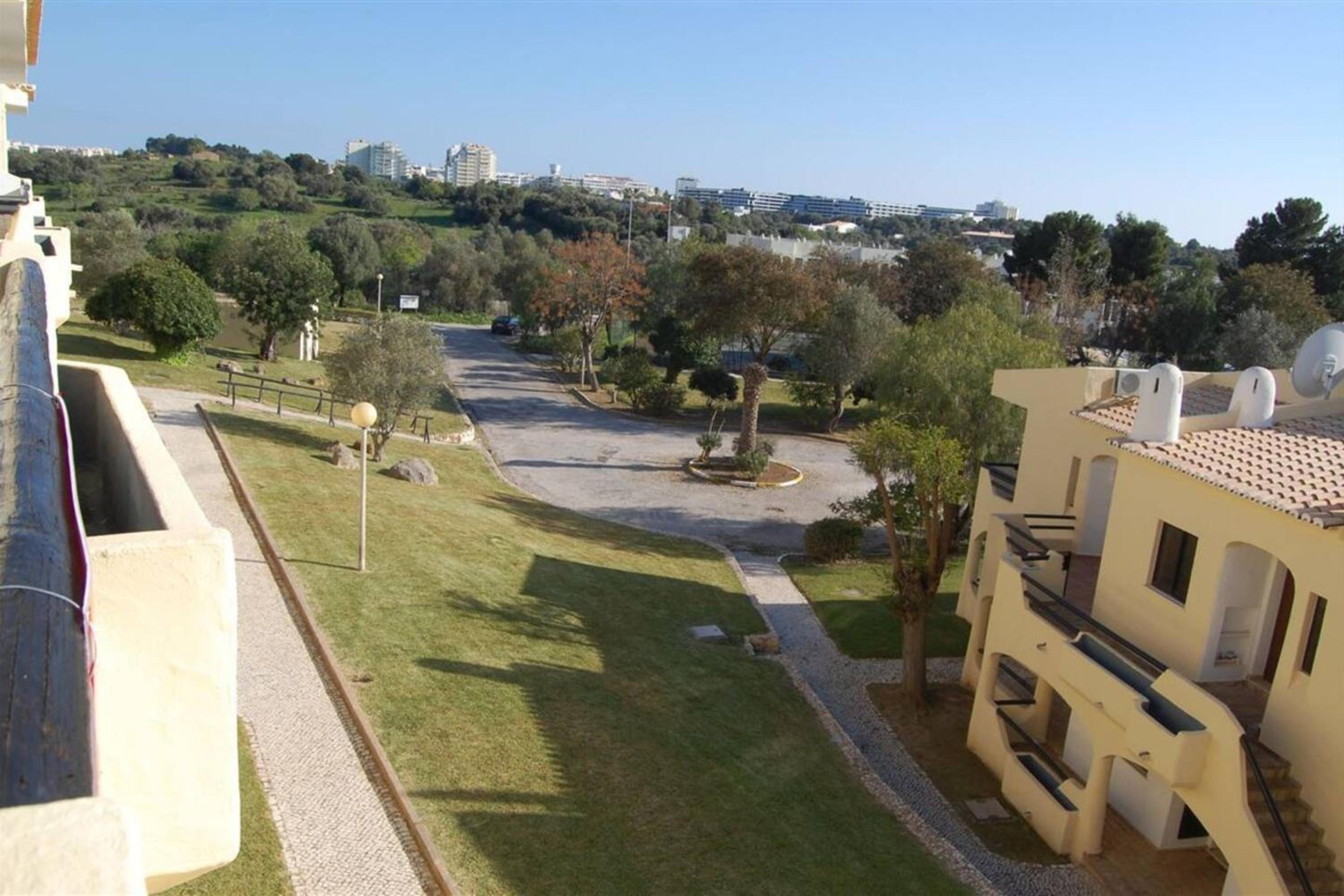 Modern Apartment in Alvor with Shared Pool (70 m²) view 2