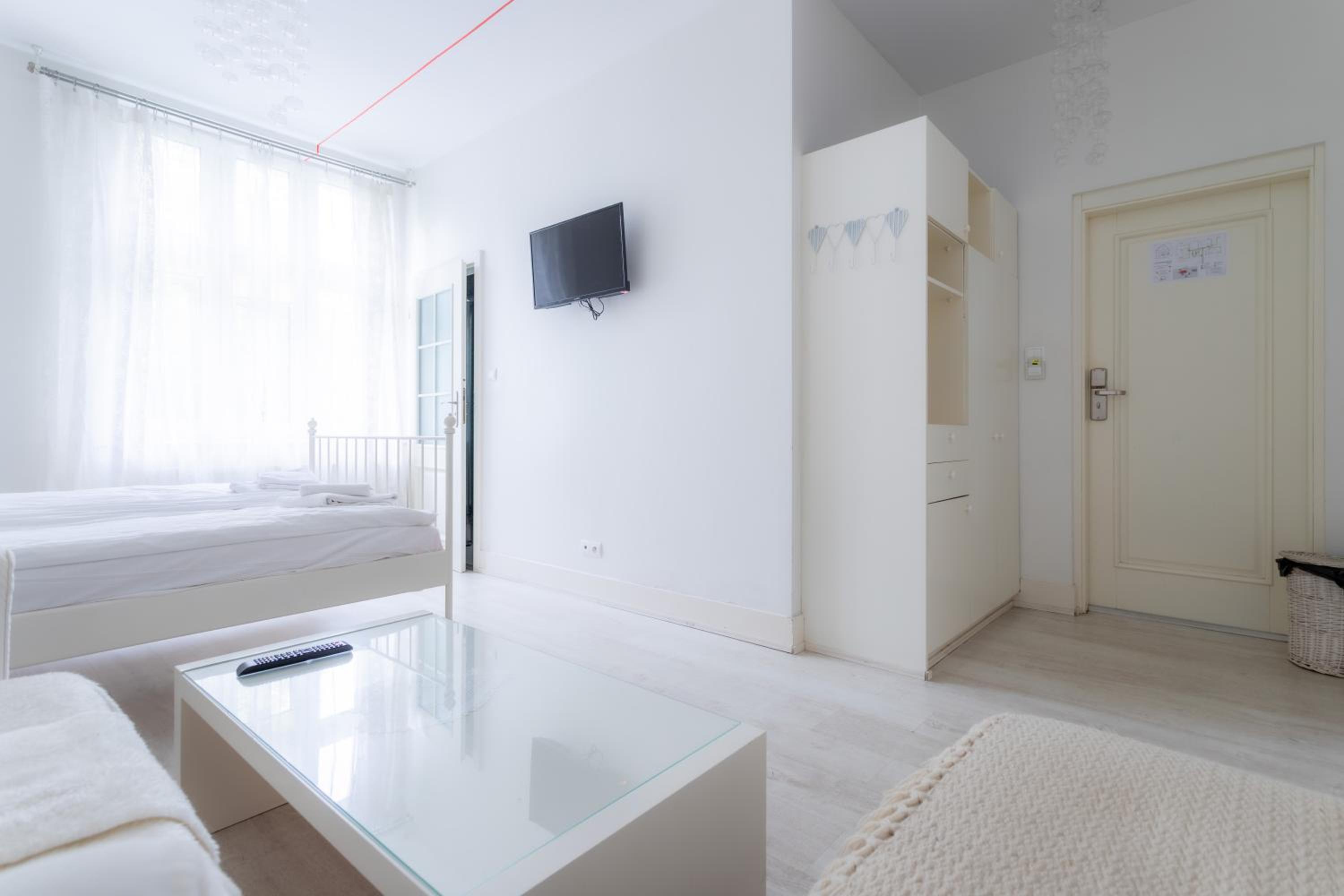 Easy Stay Victus Sopot Walk to the Pier by Noclegi Renters