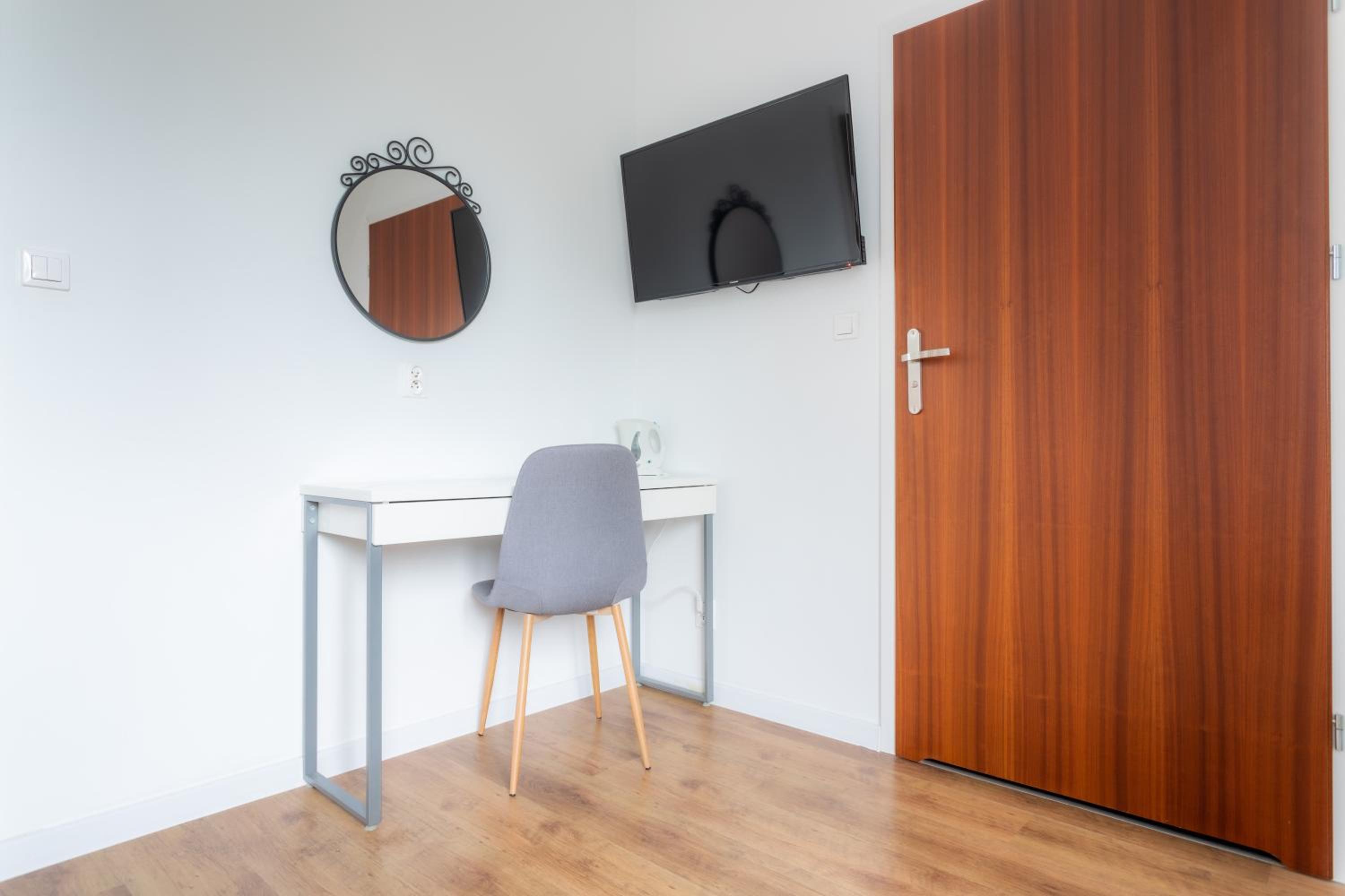 Easy Stay Victus Sopot Walk to the Pier by Noclegi Renters
