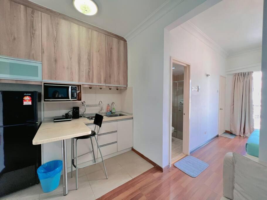 Comfy Studio Casa Mutiara, Near LRT Hang Tuah & Lalaport