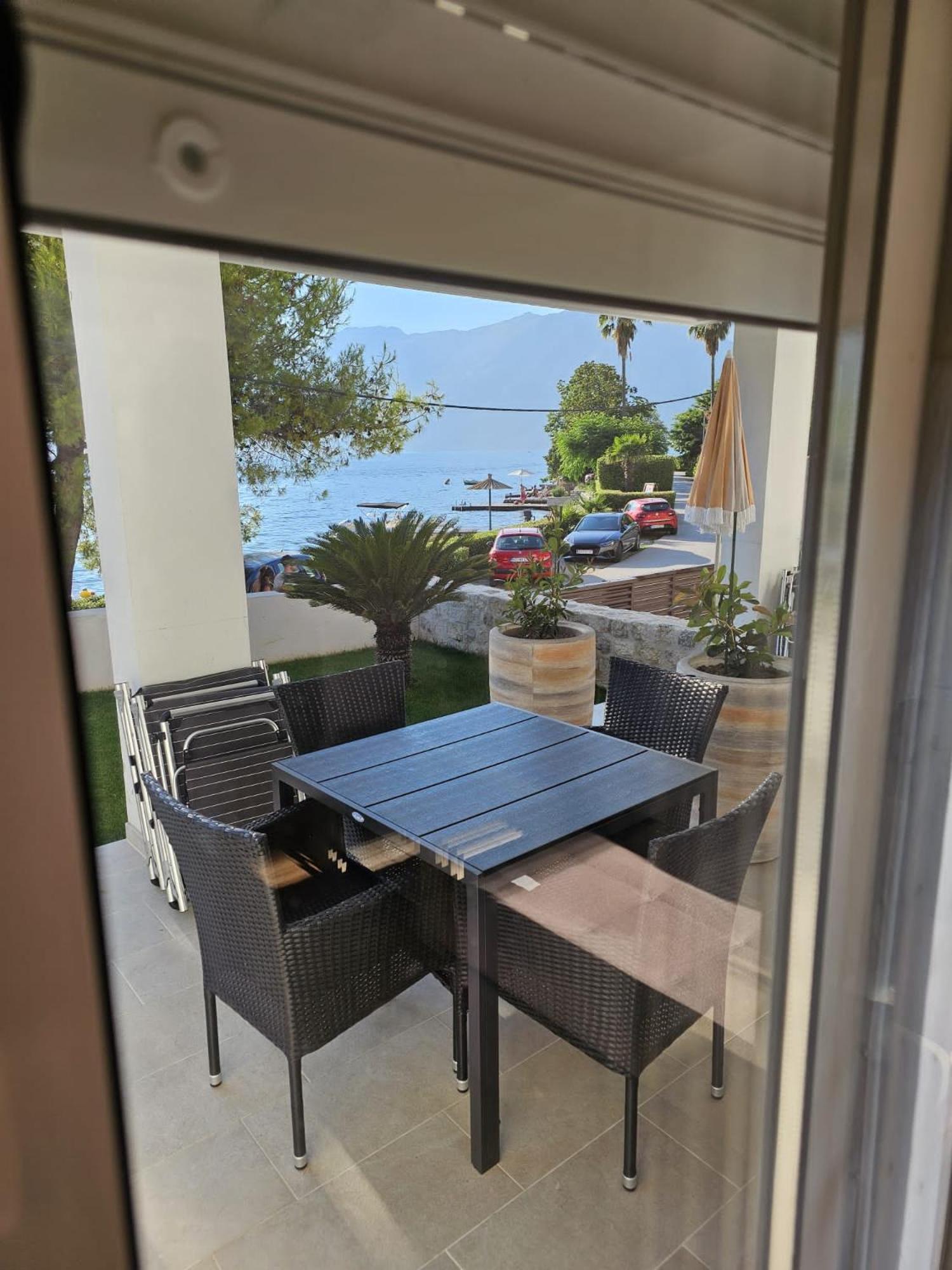 Waterfront Apartment Petrovina photo 5