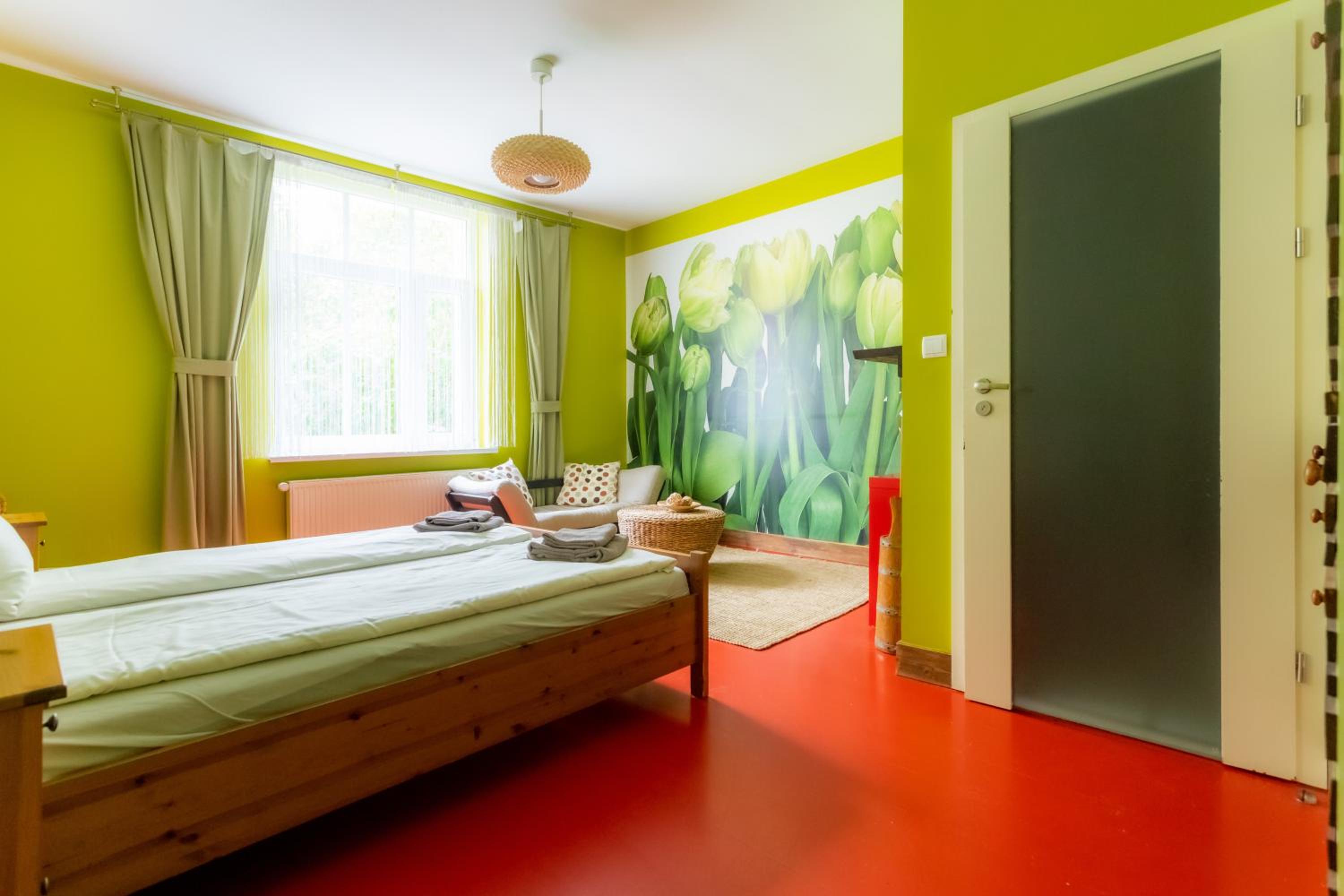 Easy Stay Victus Sopot Walk to the Pier by Noclegi Renters
