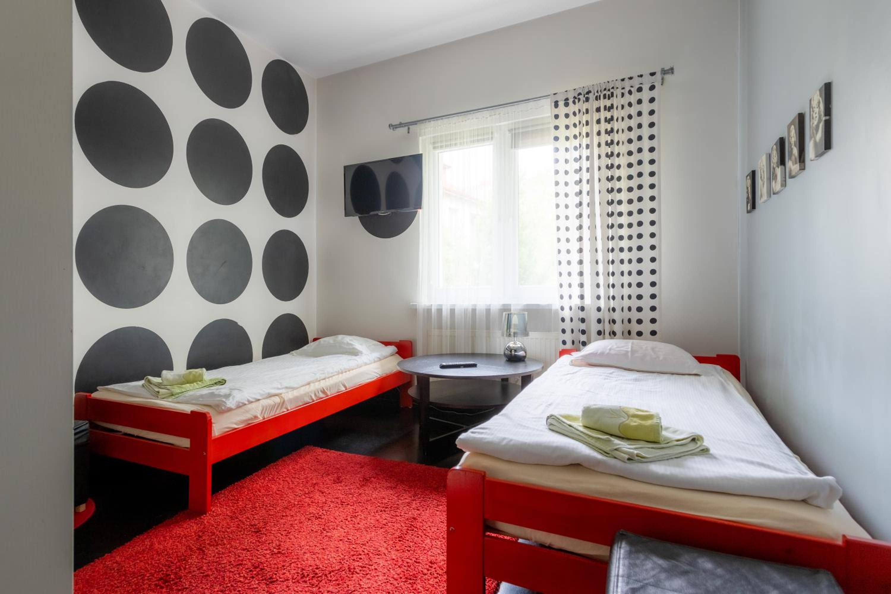 Easy Stay Victus Sopot Walk to the Pier by Noclegi Renters
