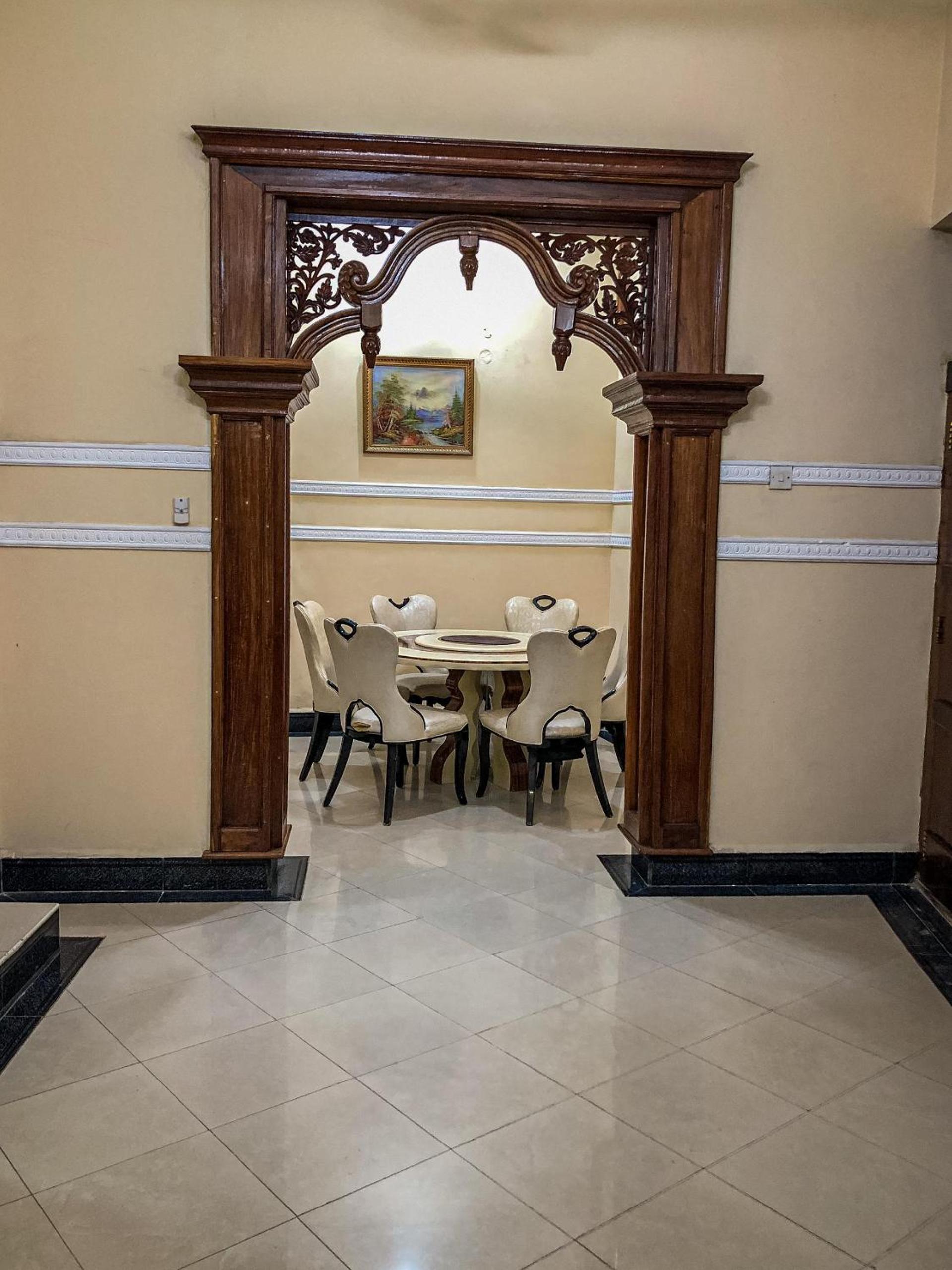 naheeer apartment 4