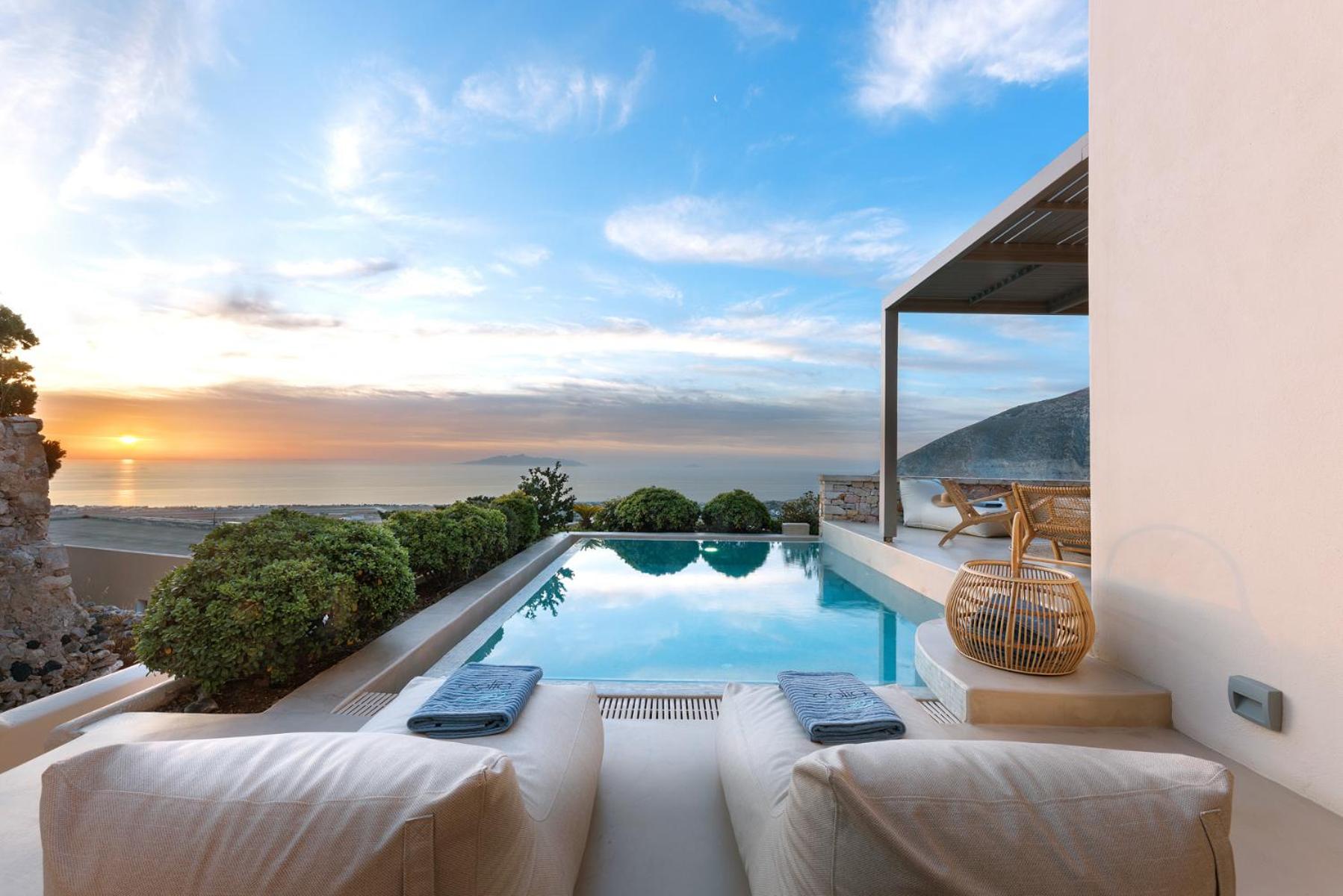 Eolia Luxury Villas