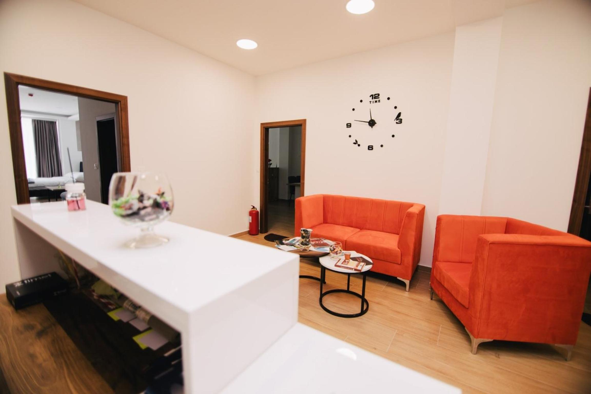 KS Apartments