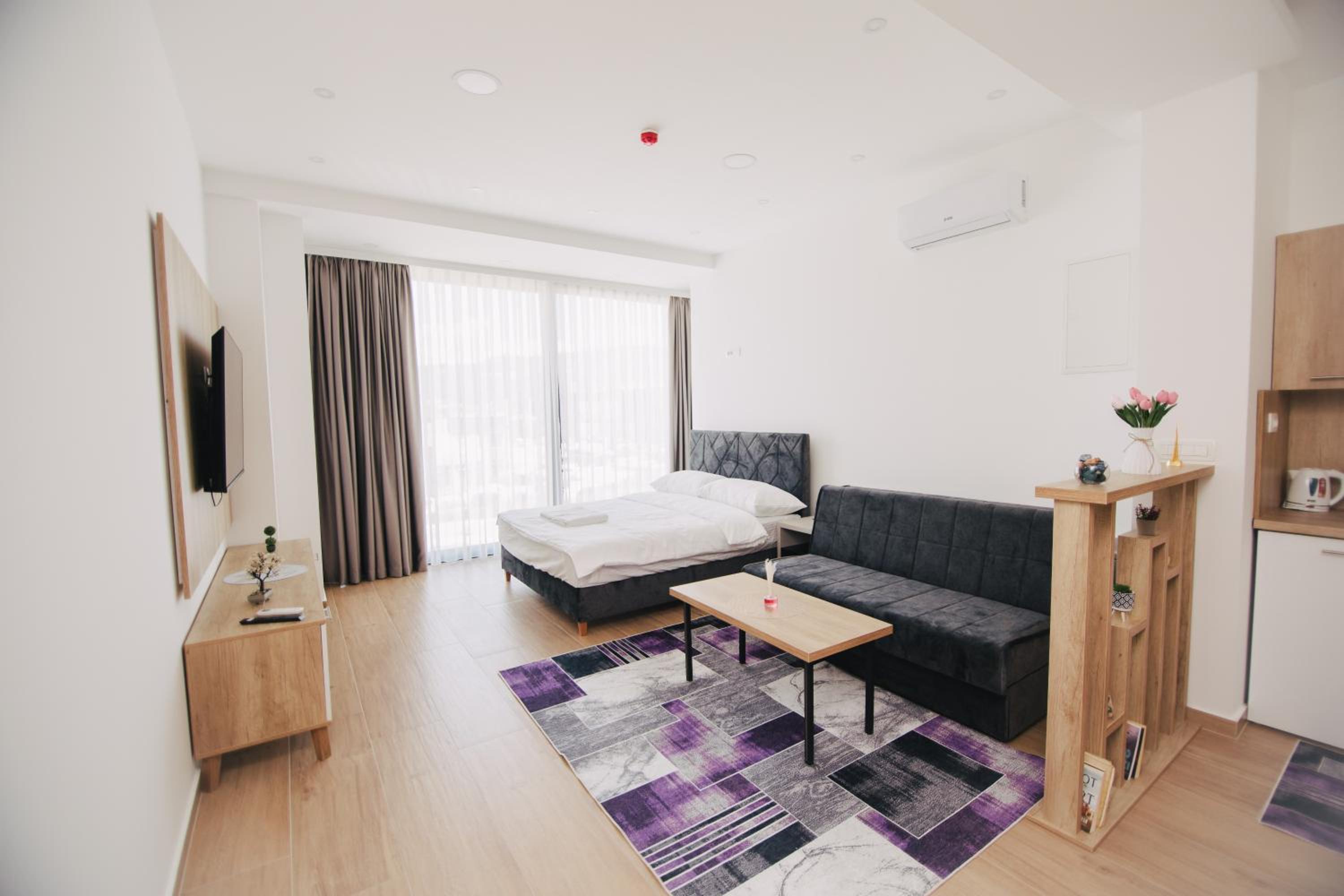KS Apartments