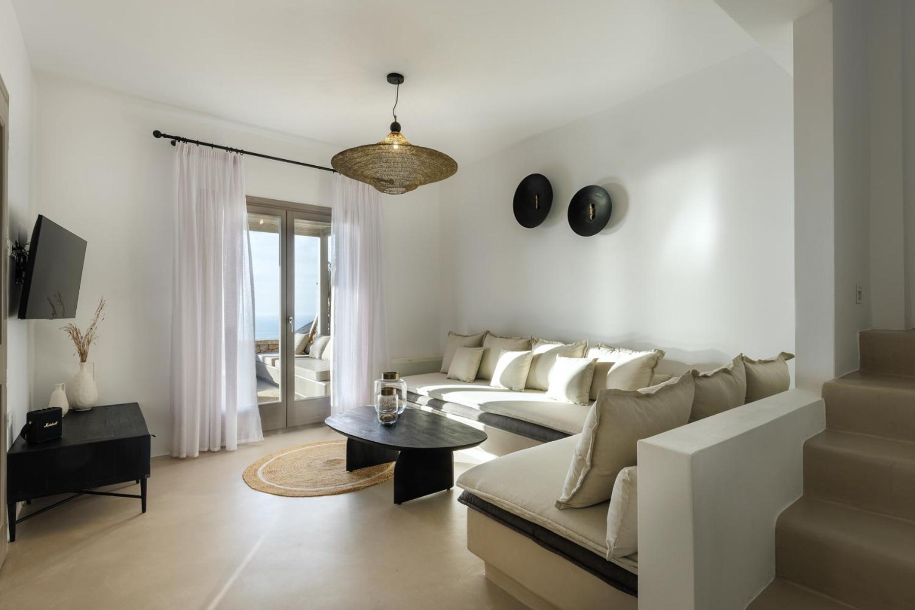 Eolia Luxury Villas