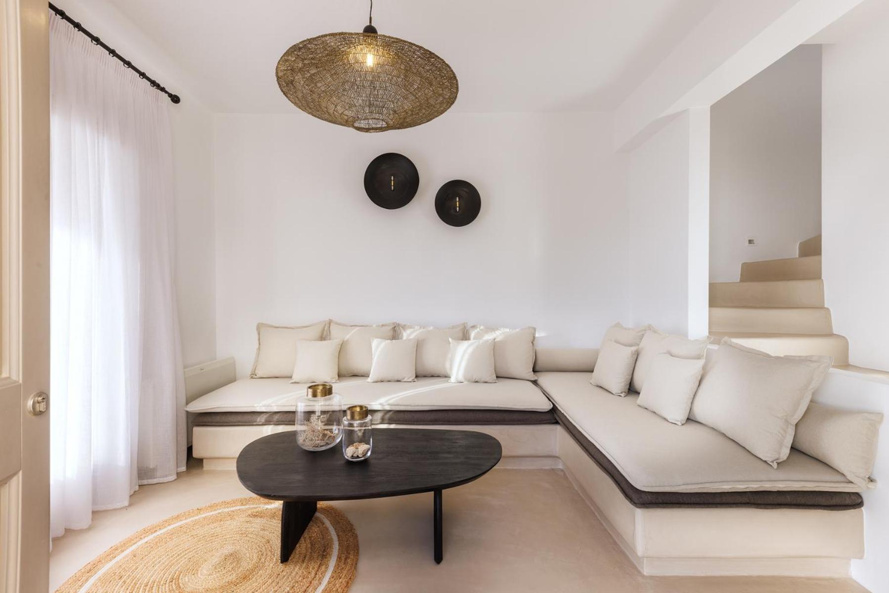 Eolia Luxury Villas