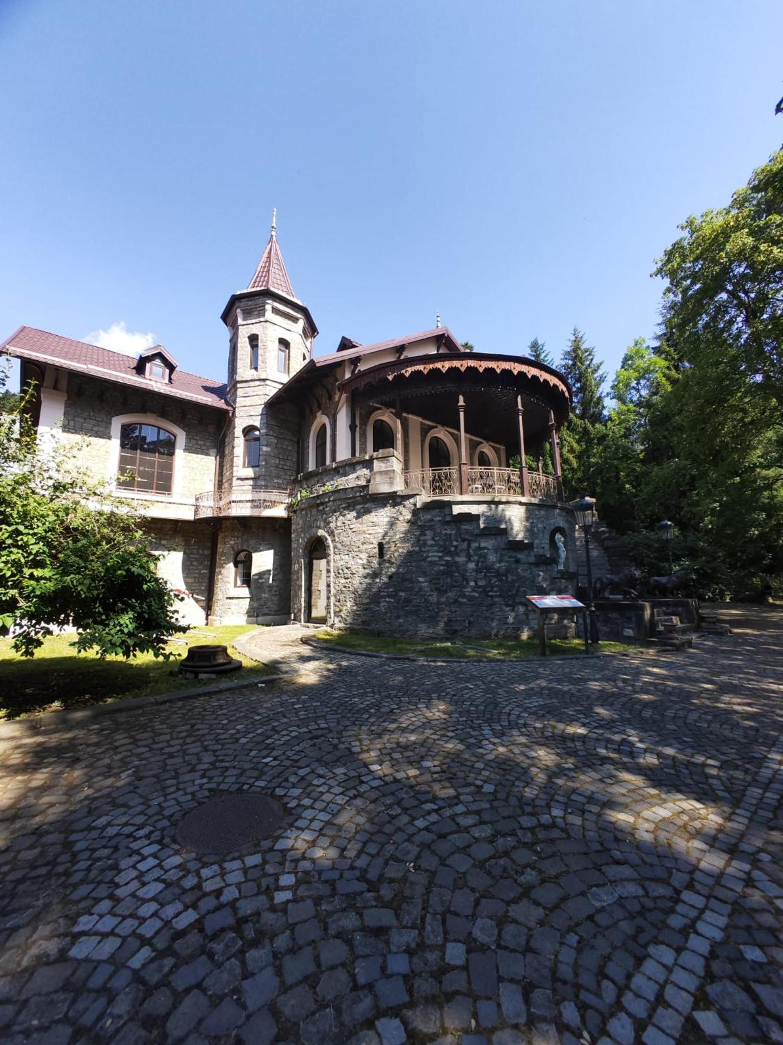 Photo 17