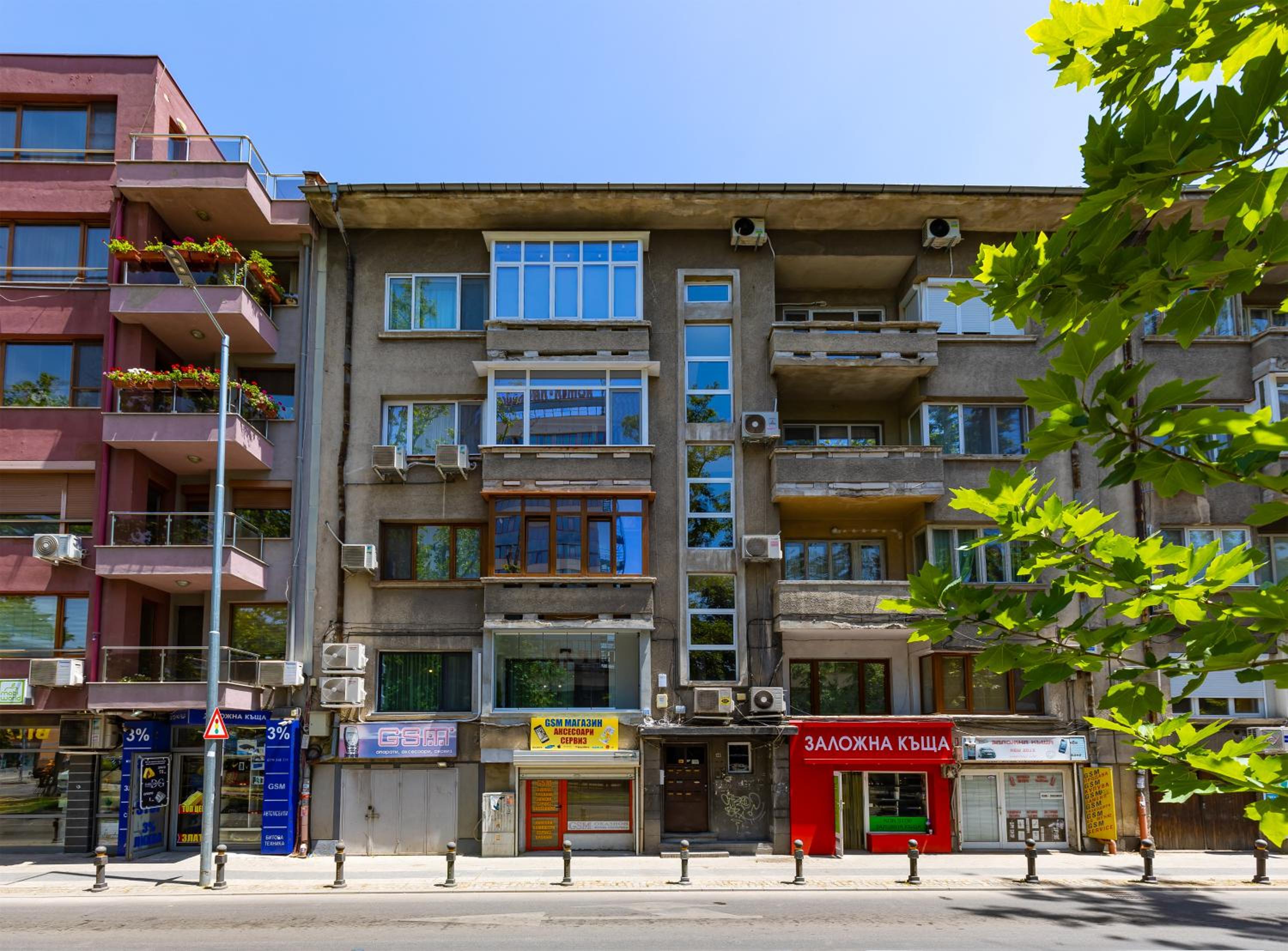 Happy People Plovdiv 1-BD Apartment - White by Flat Mаnager