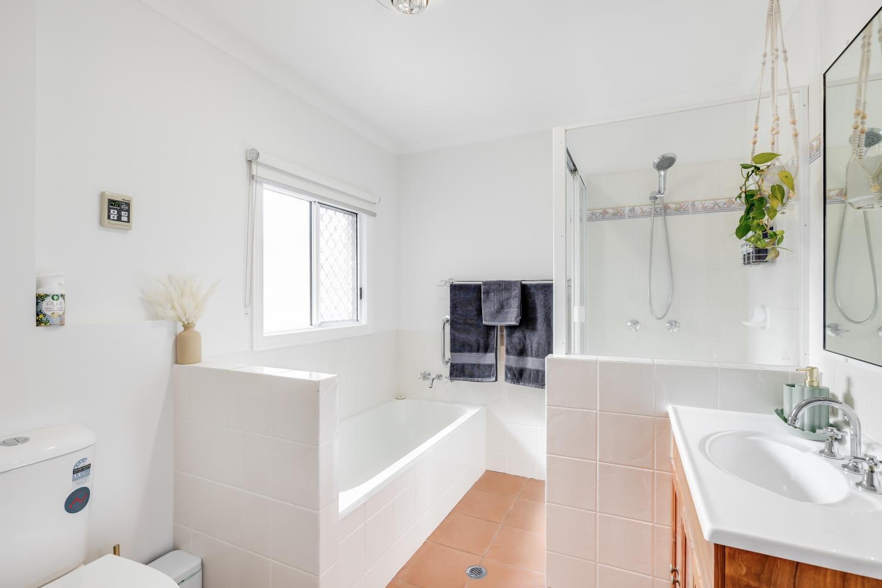A Charming, Central & Family Friendly Cottage