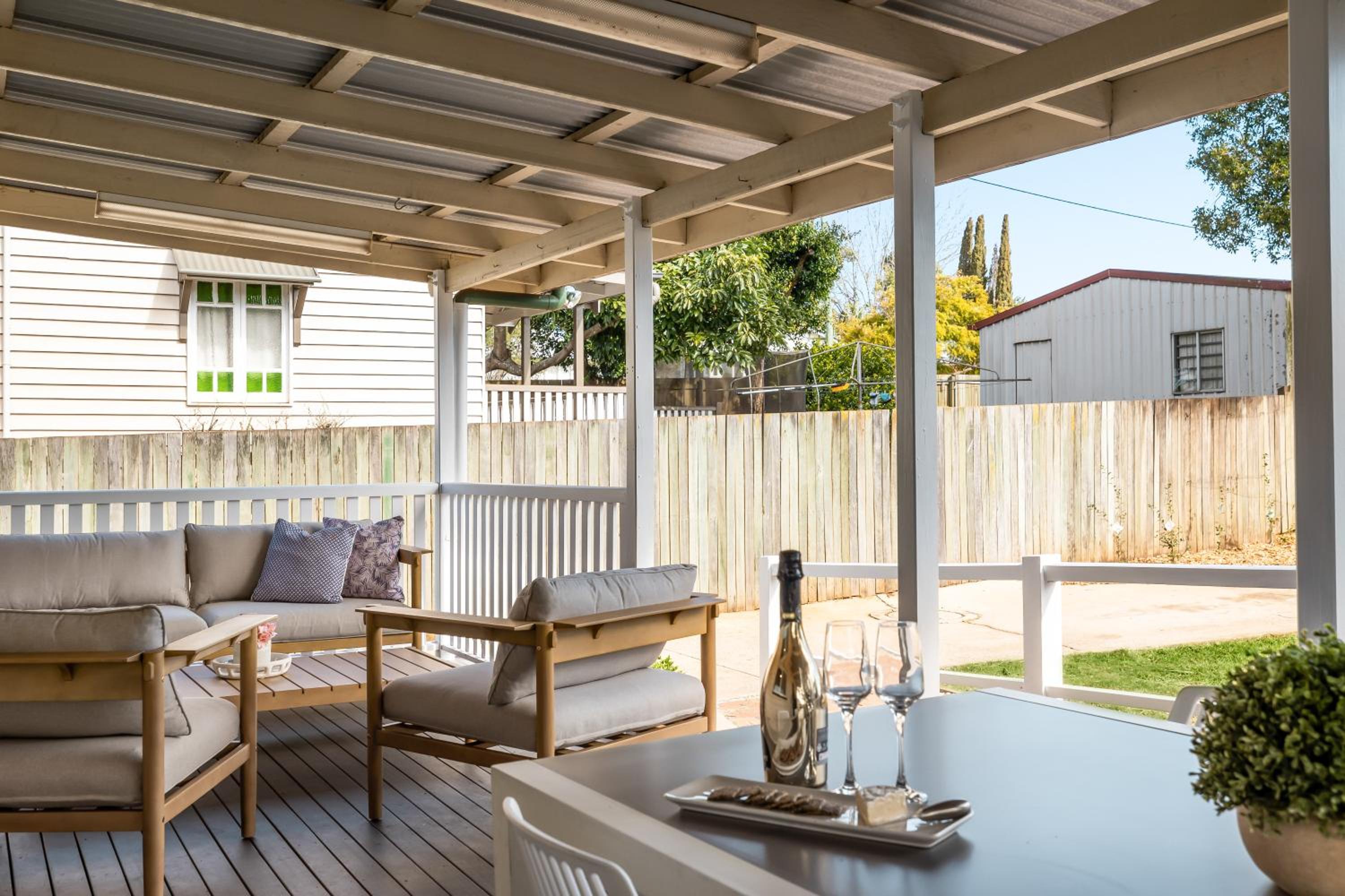 A Charming, Central & Family Friendly Cottage