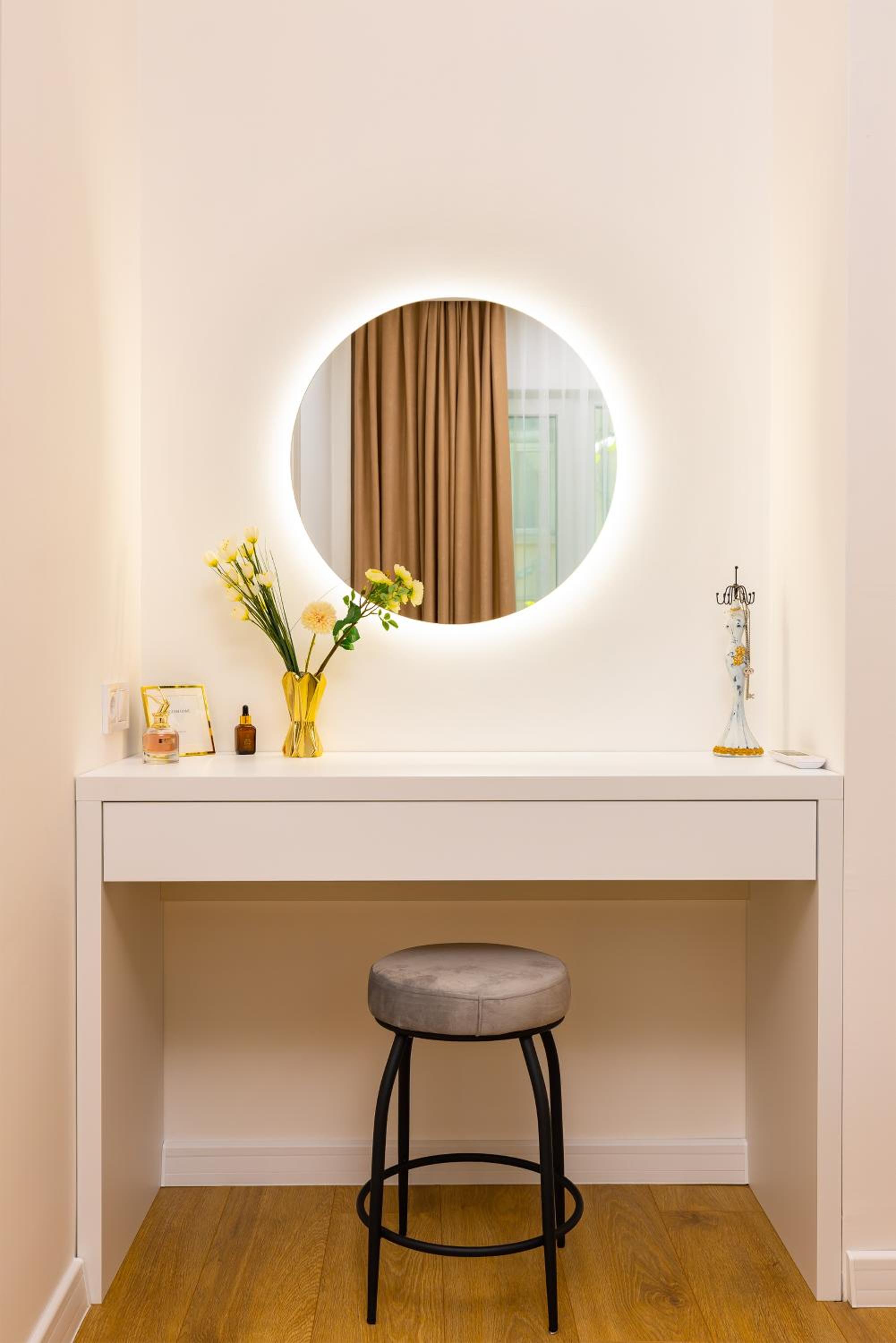 Happy People Plovdiv 1-BD Apartment - White by Flat Mаnager