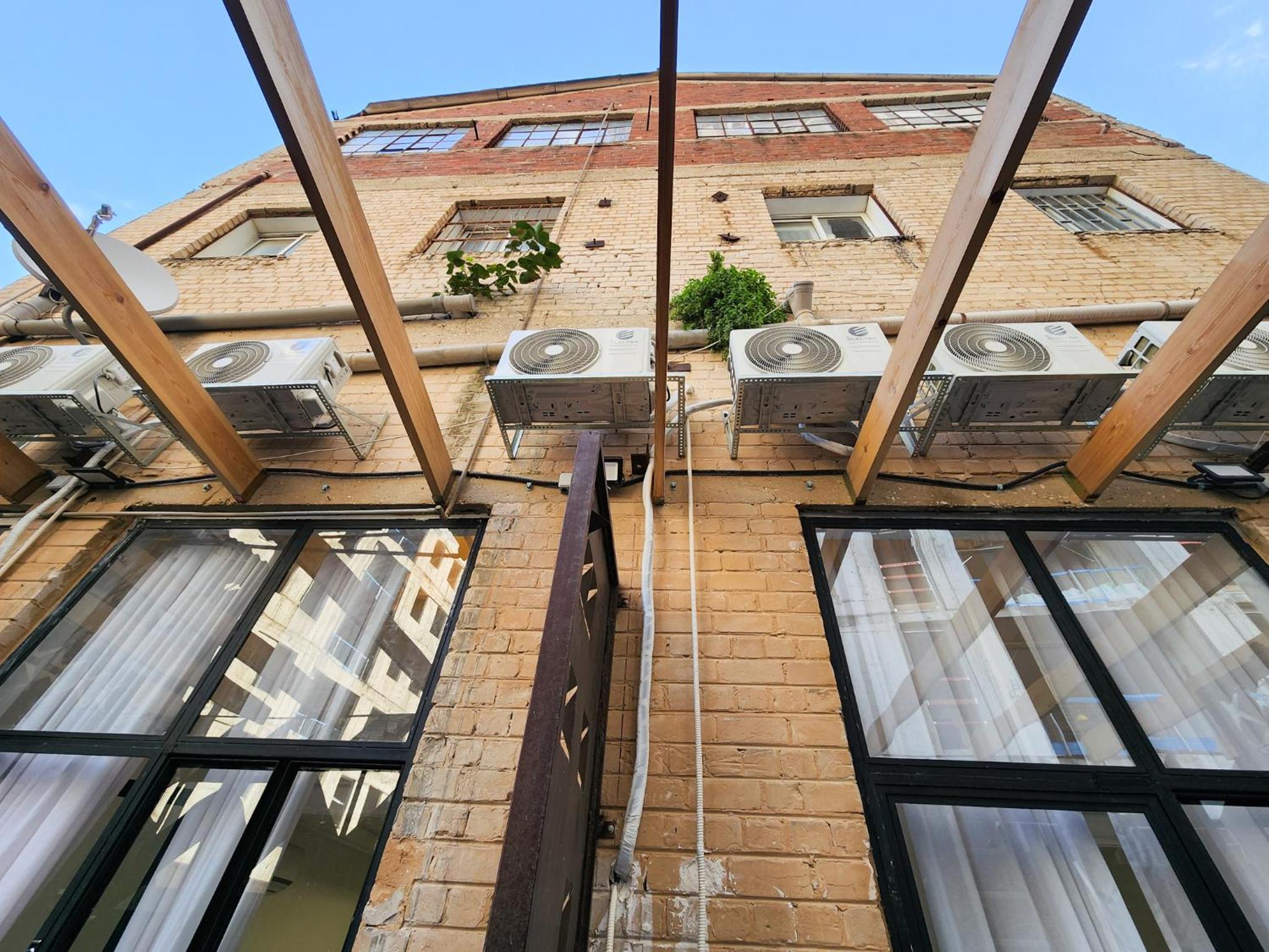 Florentine and Jaffa Loft view 5