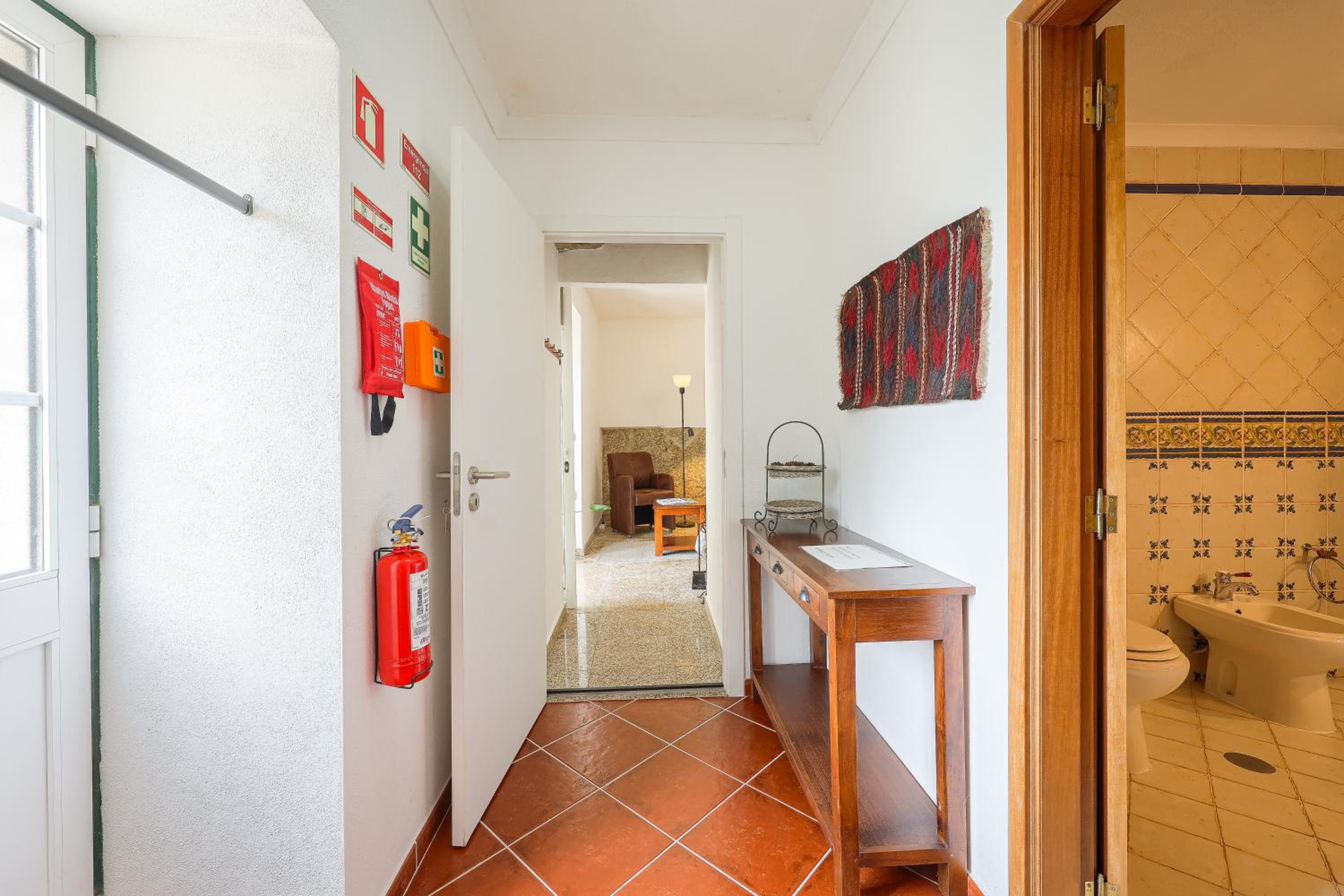Cosy apartment at Portuguese Quinta view 3
