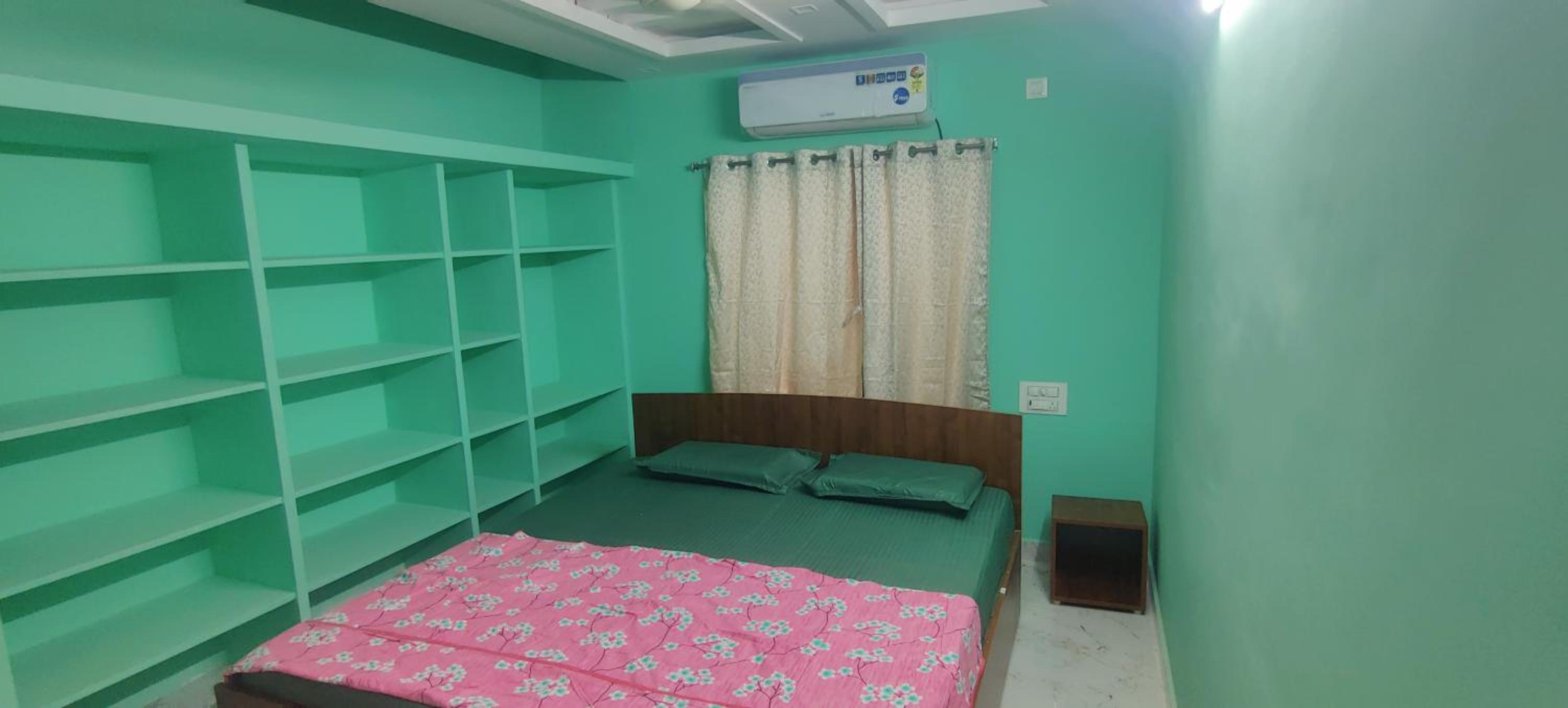 Ruhithahomestay- AC ROOMS-FREE WIFI- ANDROID TV - NEAR TO ALIPIRI- DOOR SERVICE view 5