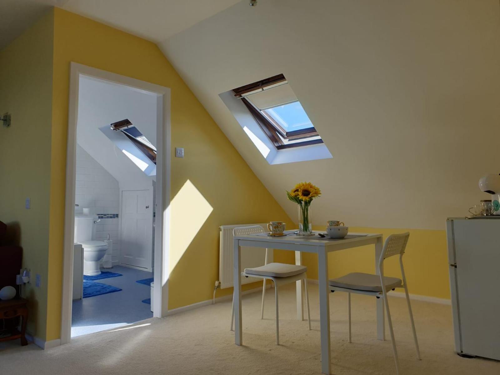The Old Cornstore a beautiful Suite overlooking the sea view 5