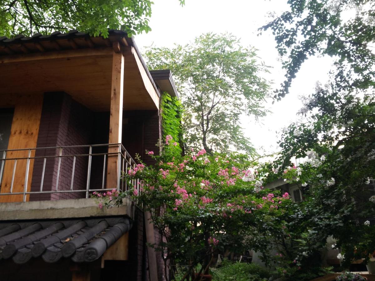 Jiwoljang Guesthouse