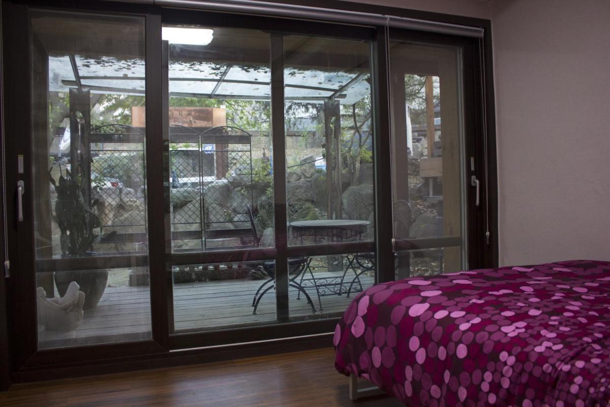 Jiwoljang Guesthouse