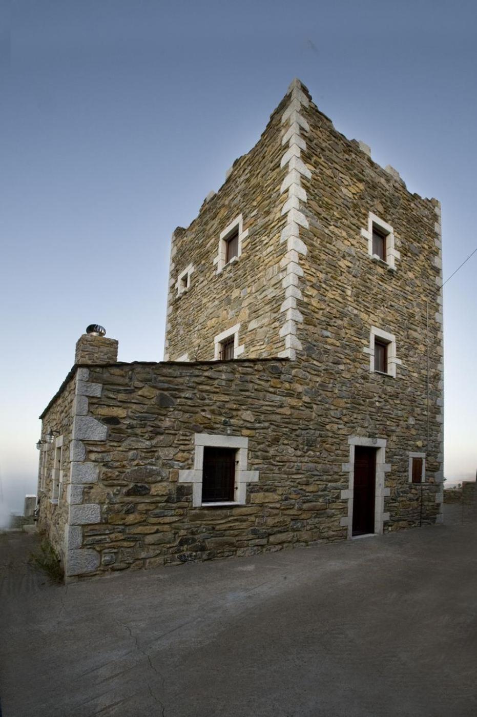 Benos Tower - Property Image 25