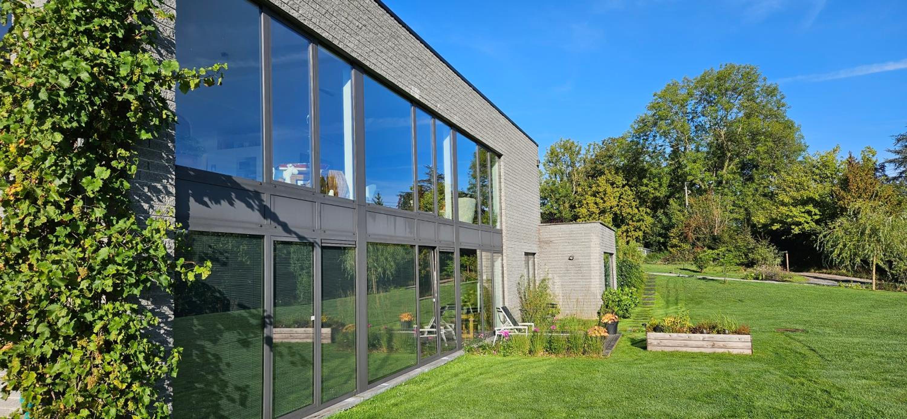 Les Croisettes 88, design loft XXL with amazing vue for peaceful stay view 3