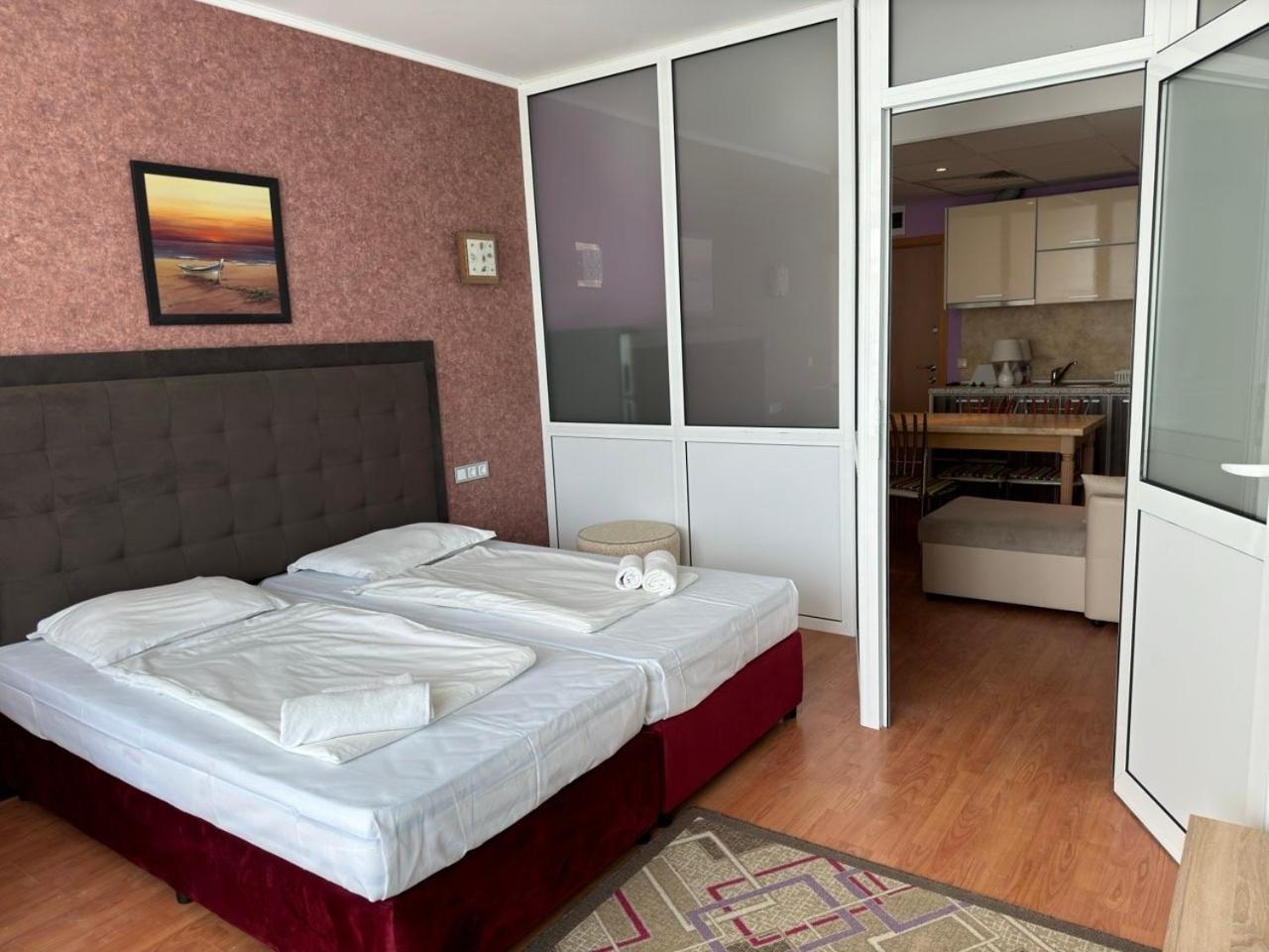 Oasis-Apartament