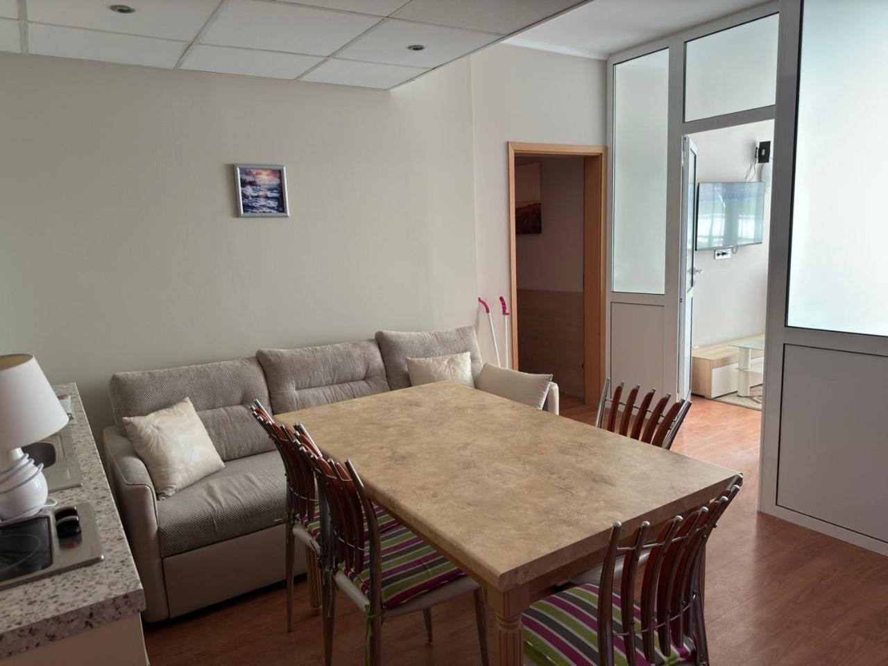 Oasis-Apartament