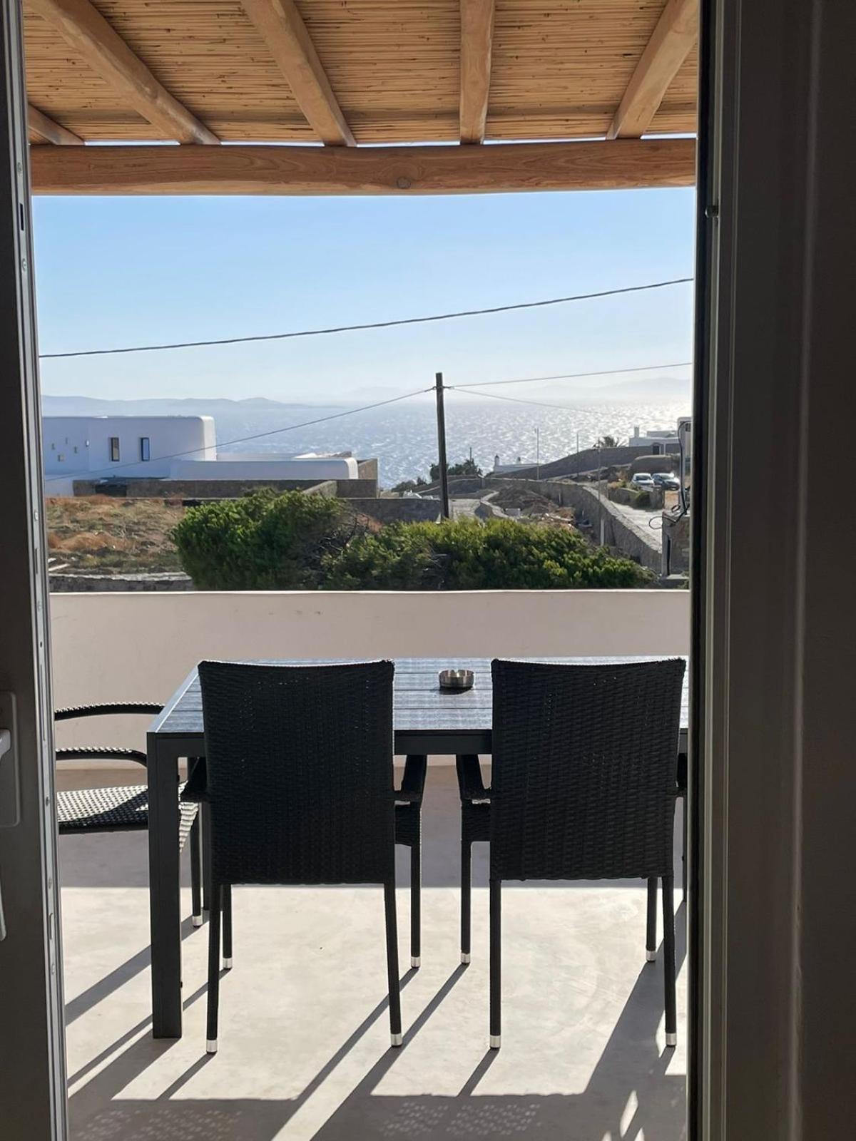 Frances Mykonos photo 5