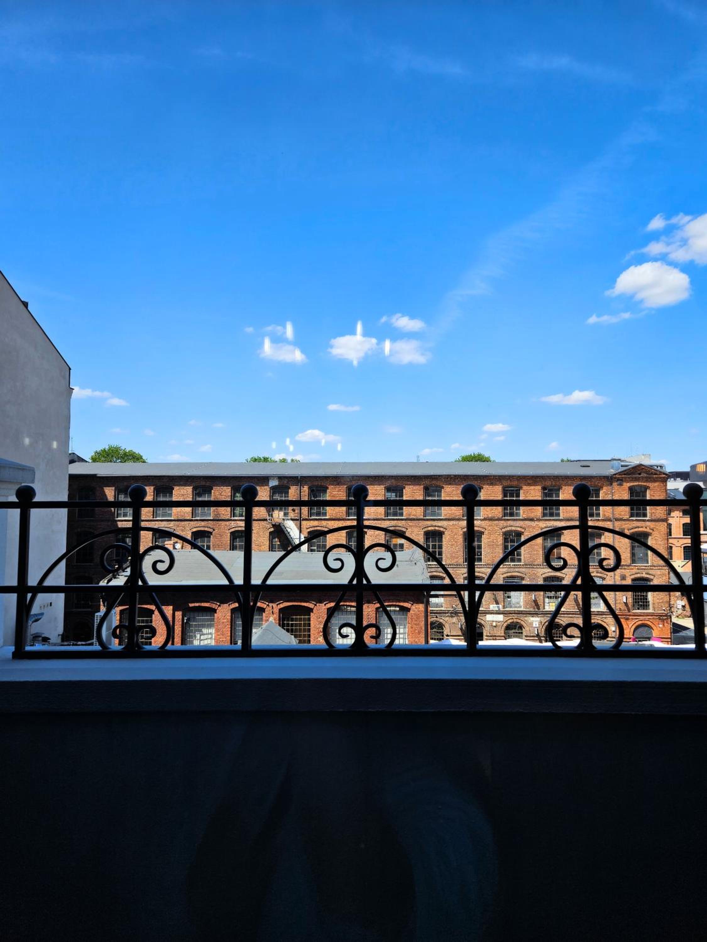 Roosevelta Residence Apartments - przy OFF Piotrkowska, FV - Klimatyzacja - WiFi, Orientarium, Atlas Arena, HopaLupa, Aquapark Fala, EC1