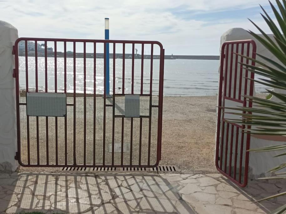 Casa Premium frente al Mar con 2 parkings view 3