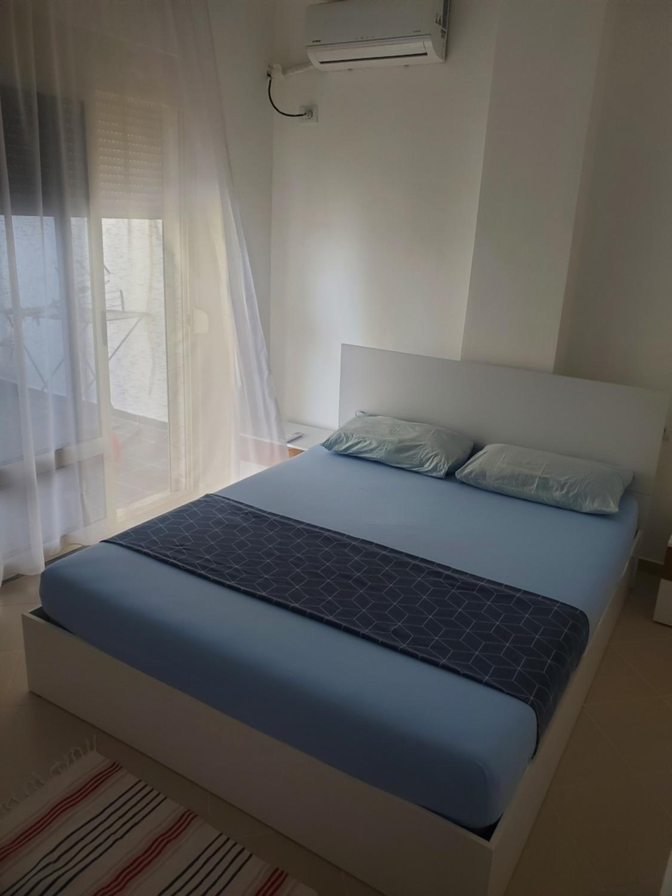Seaview Apartment-Free Parking-Durres, Albania