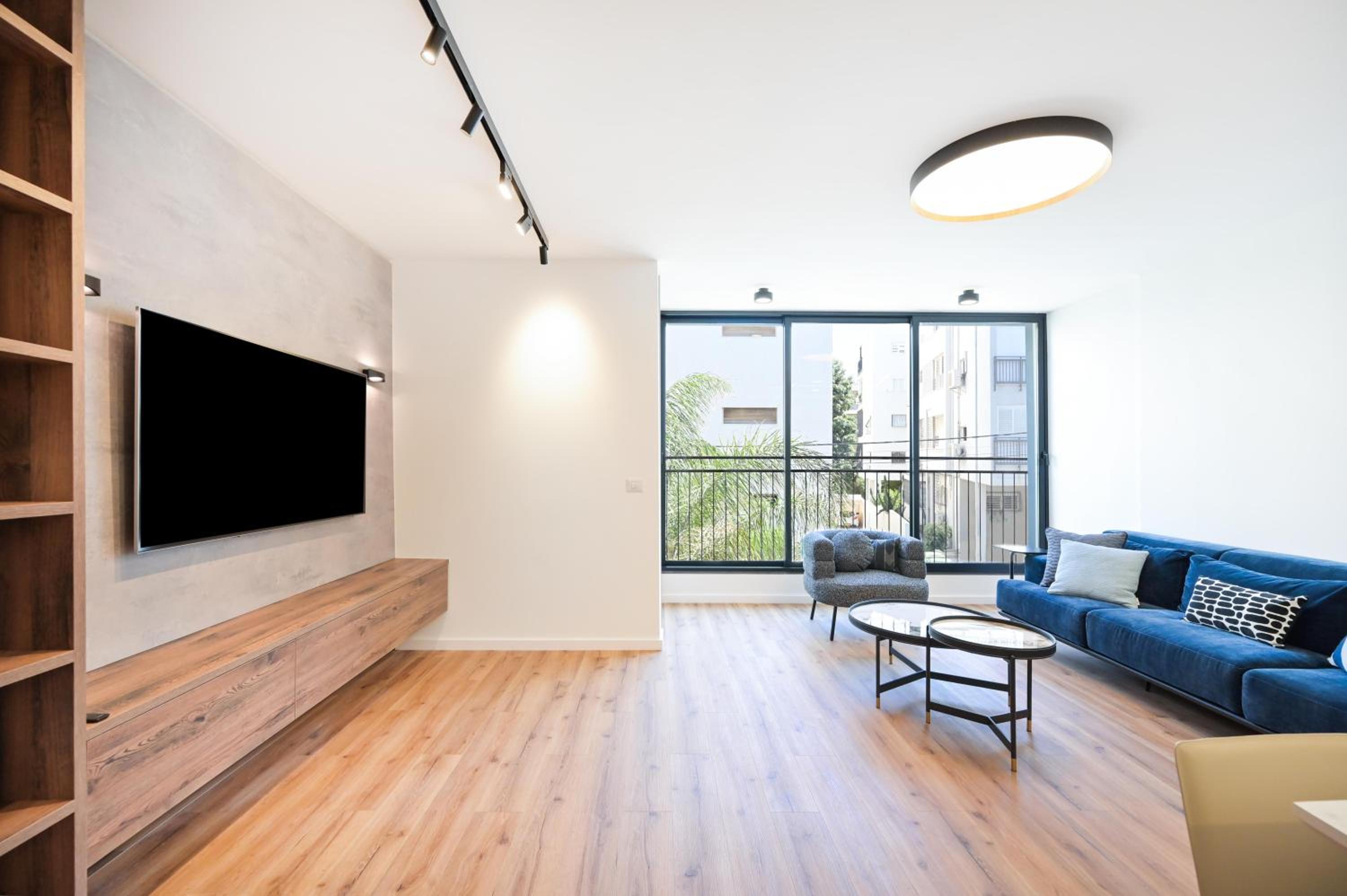 Elegance 3 BR in Gordon Beach by HolyGuest view 2