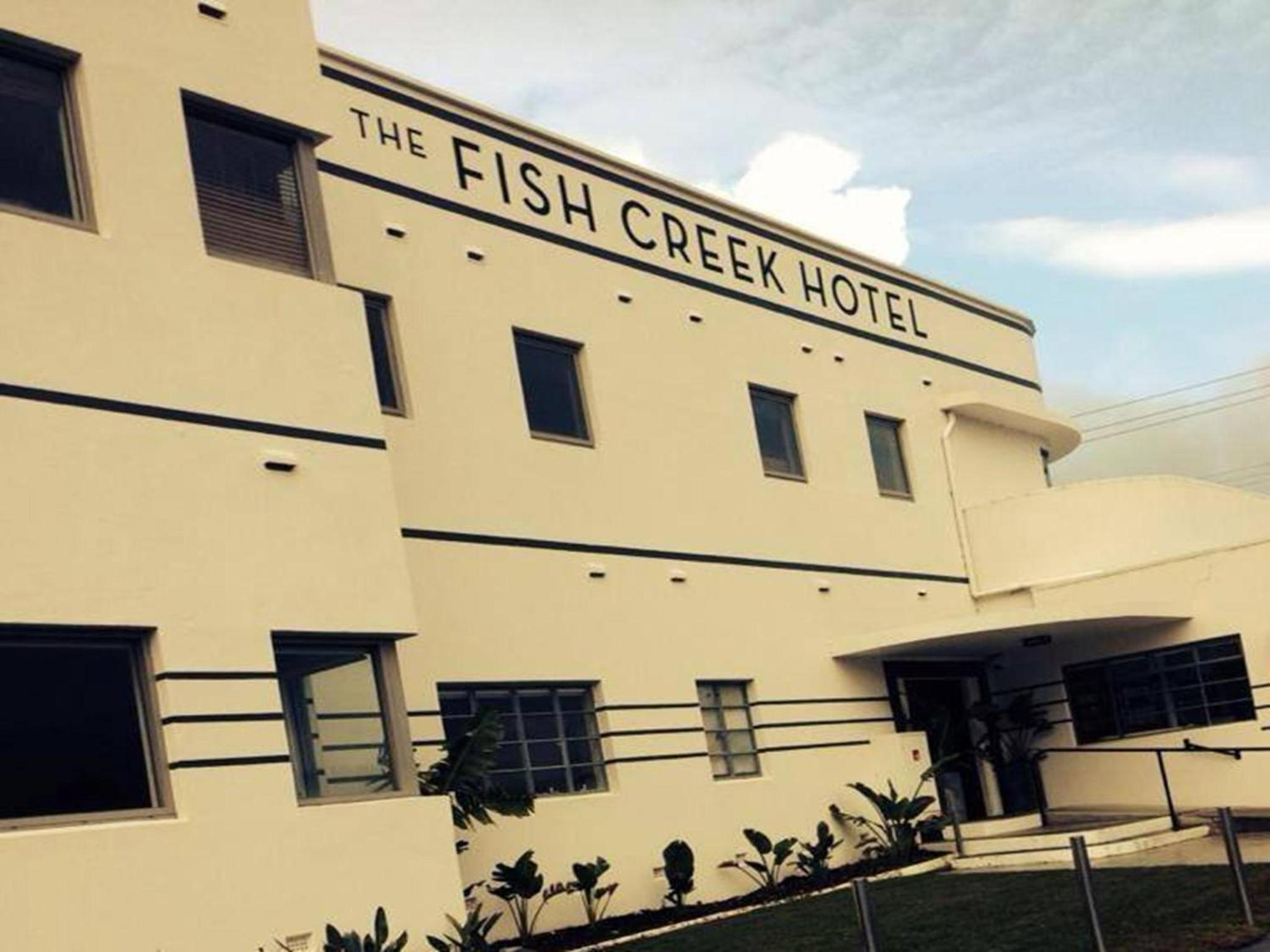 Fish Creek Hotel view 3